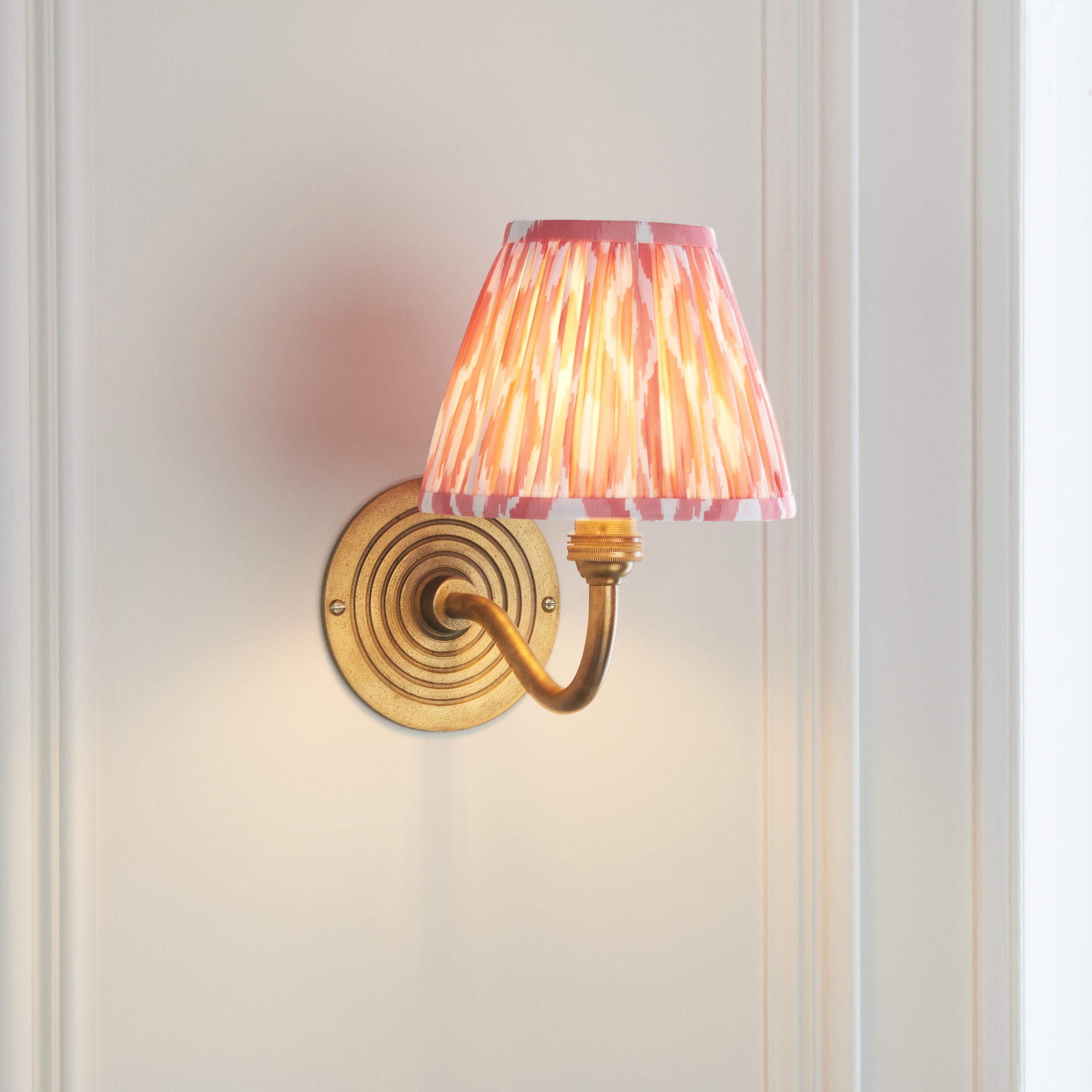 Endon Ripple Curve & Ikat 16Cm Wall Light - Antique Brass & Coral Pink Fabric