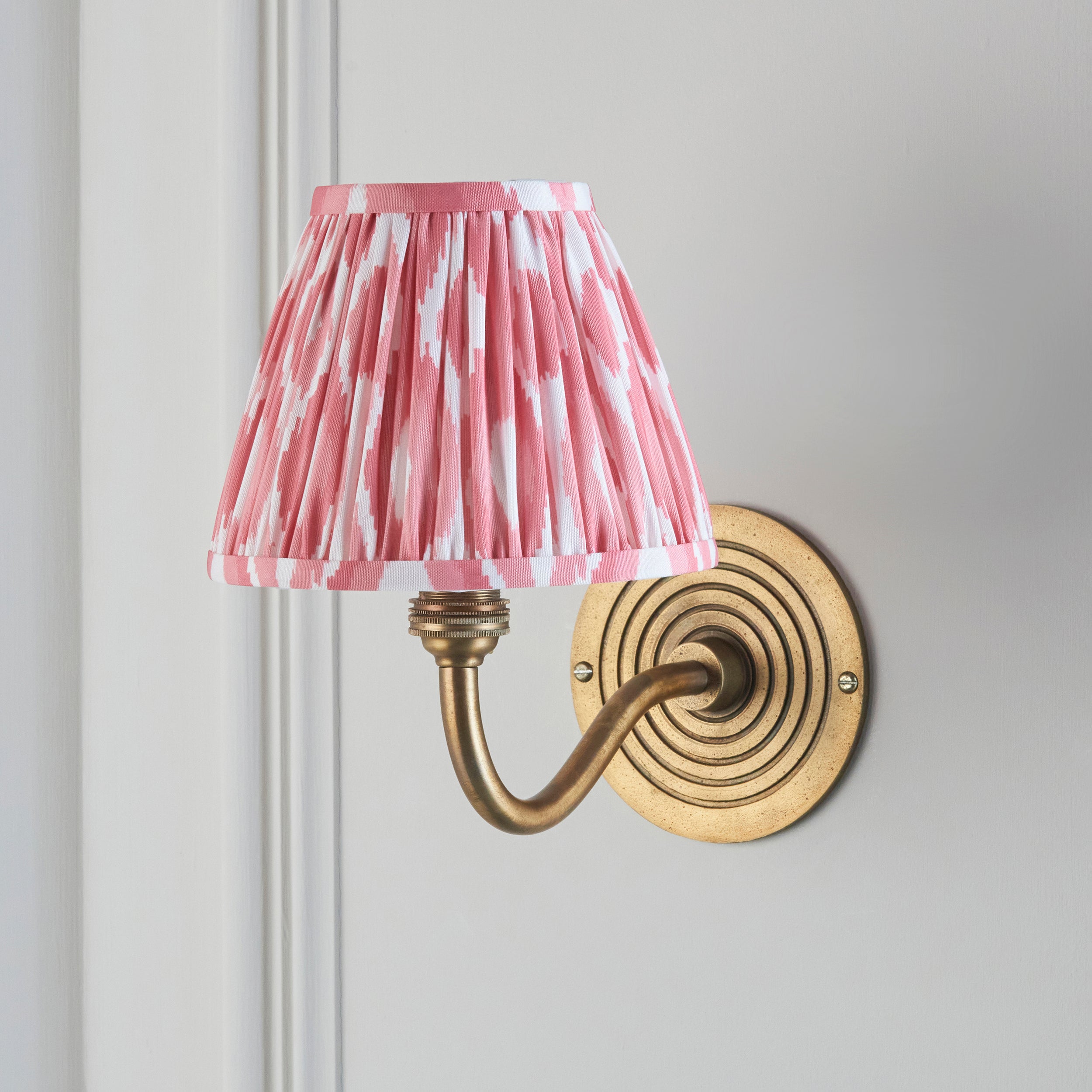 Endon Ripple Curve & Ikat 16Cm Wall Light - Antique Brass & Coral Pink Fabric
