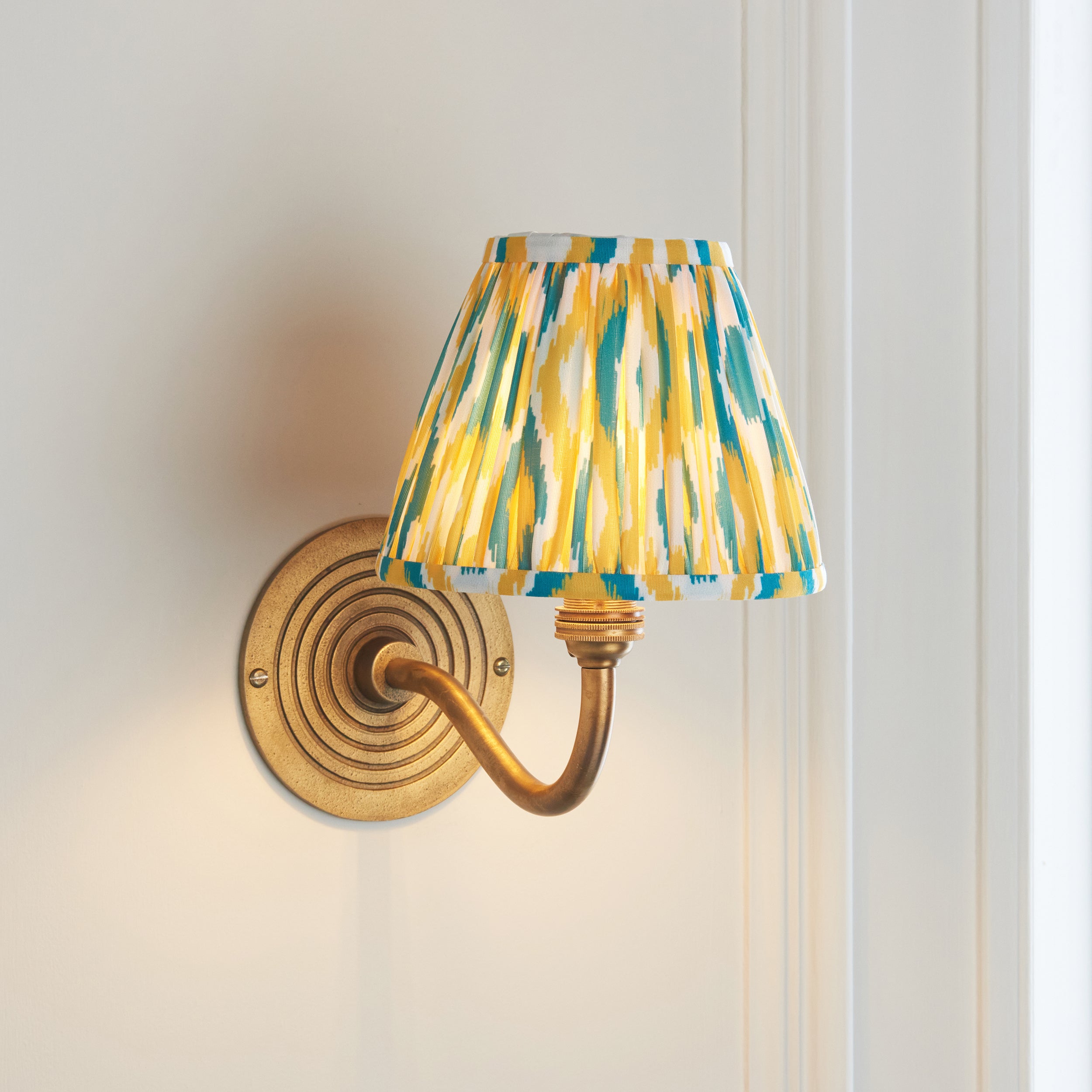Endon Ripple Curve & Ikat 16Cm Wall Light - Antique Brass With Yellow & Jade Fabric