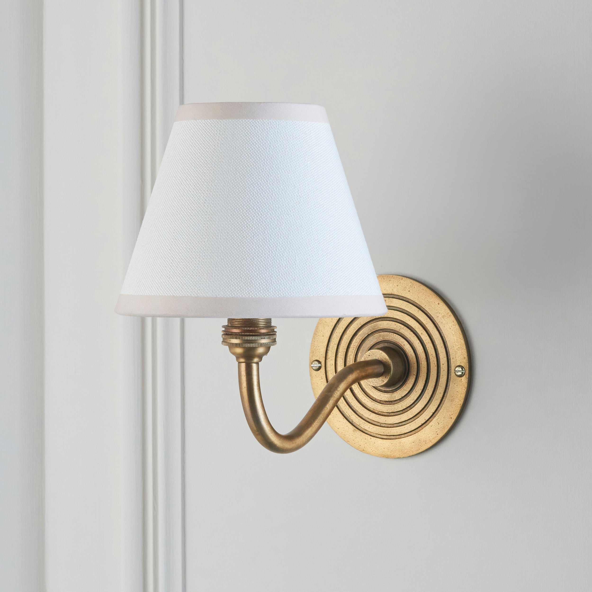 Endon Ripple Curve & Ivy 16Cm Wall Light - Antique Brass & Vintage White Fabric