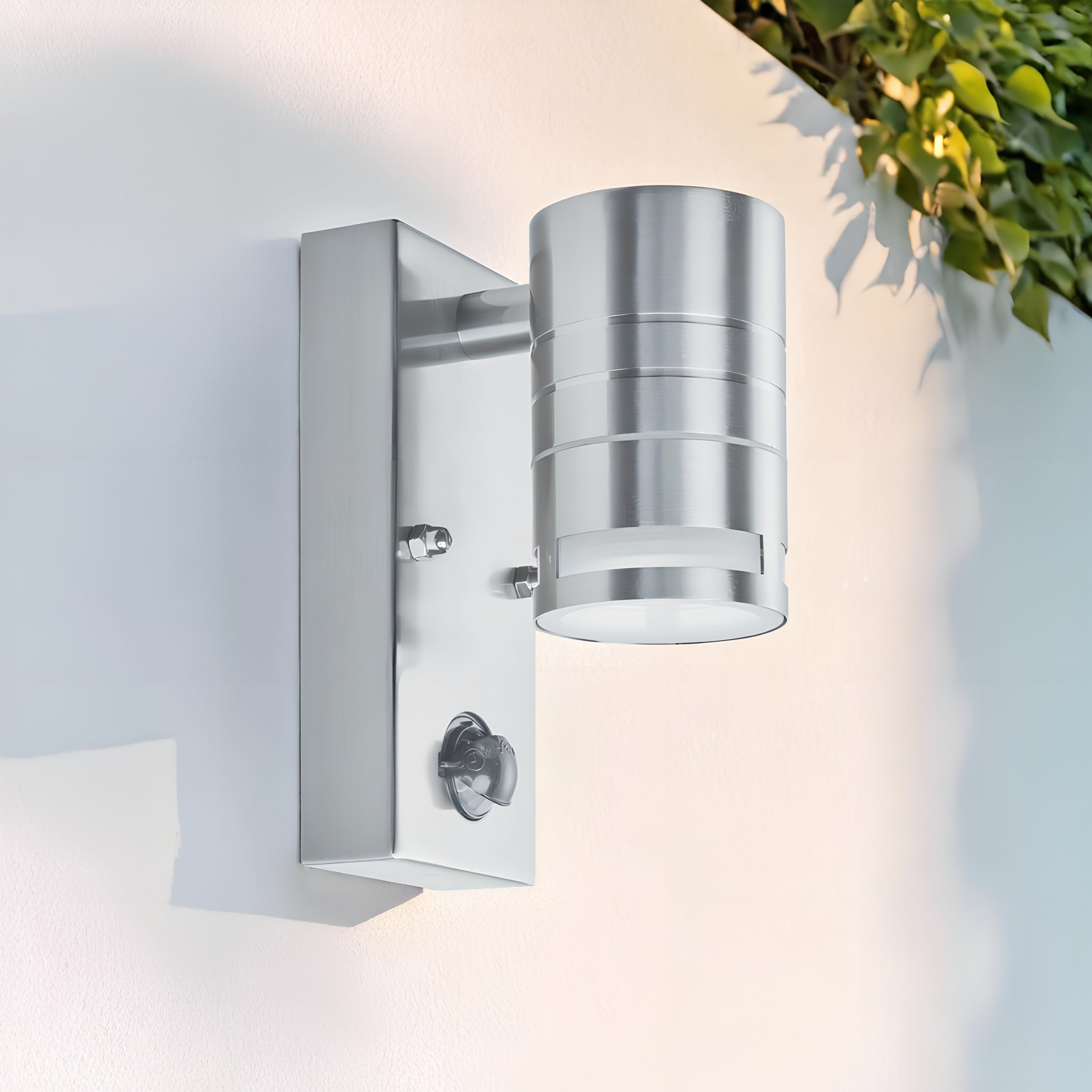 Searchlight Mela LED Outdoor Wall Bracket with PIR - Stainless Steel