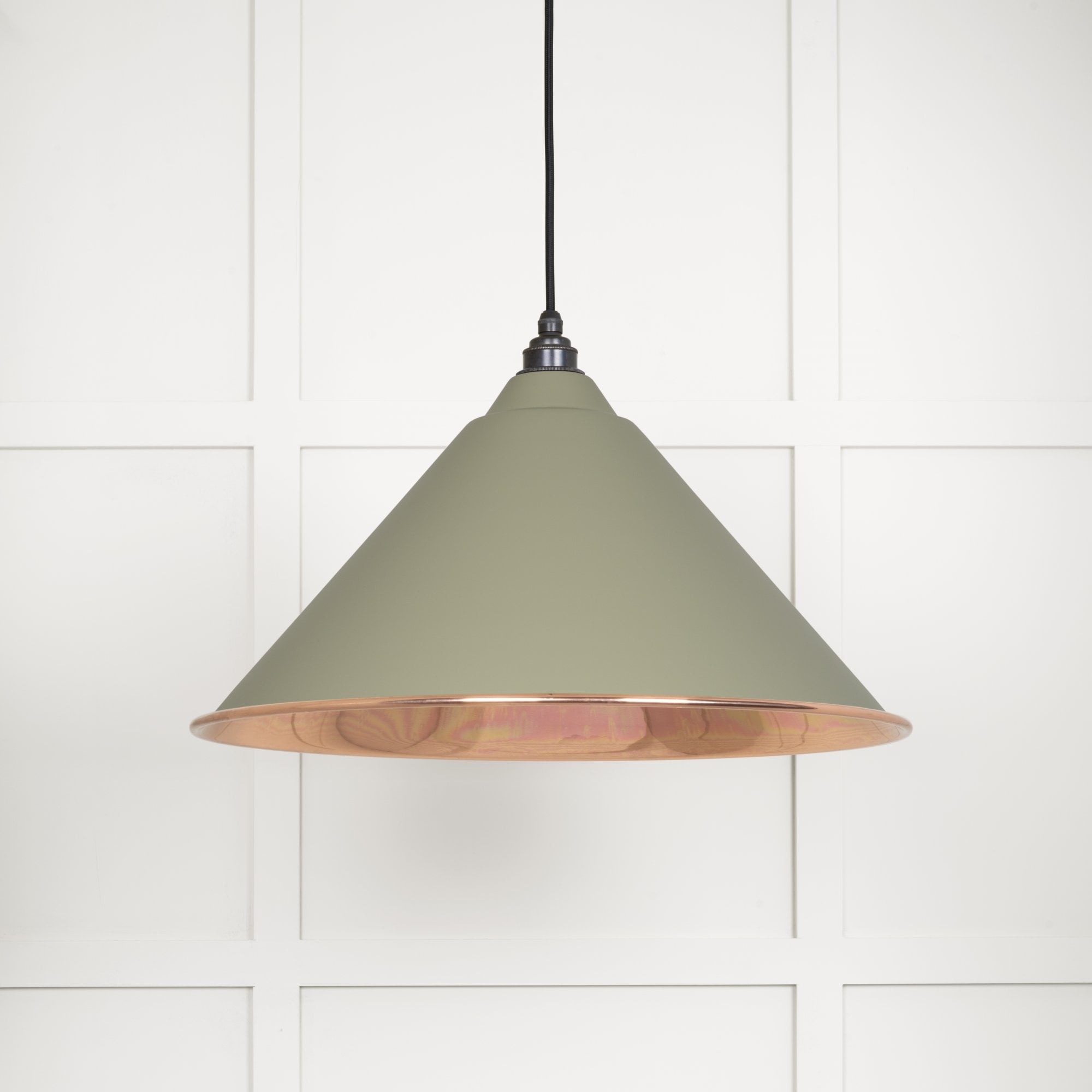 From The Anvil Smooth Copper Hockley Pendant - Tump (Pale Green)