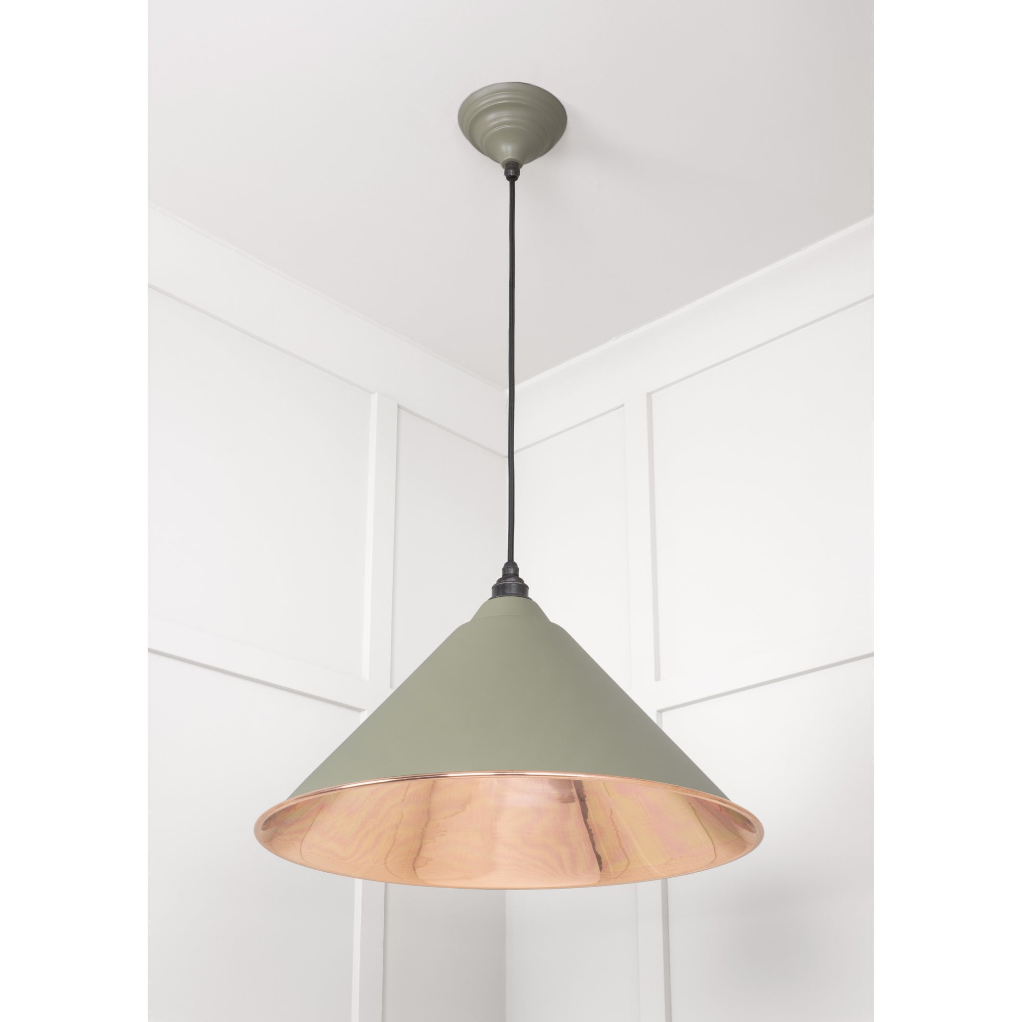 From The Anvil Smooth Copper Hockley Pendant - Tump (Pale Green)