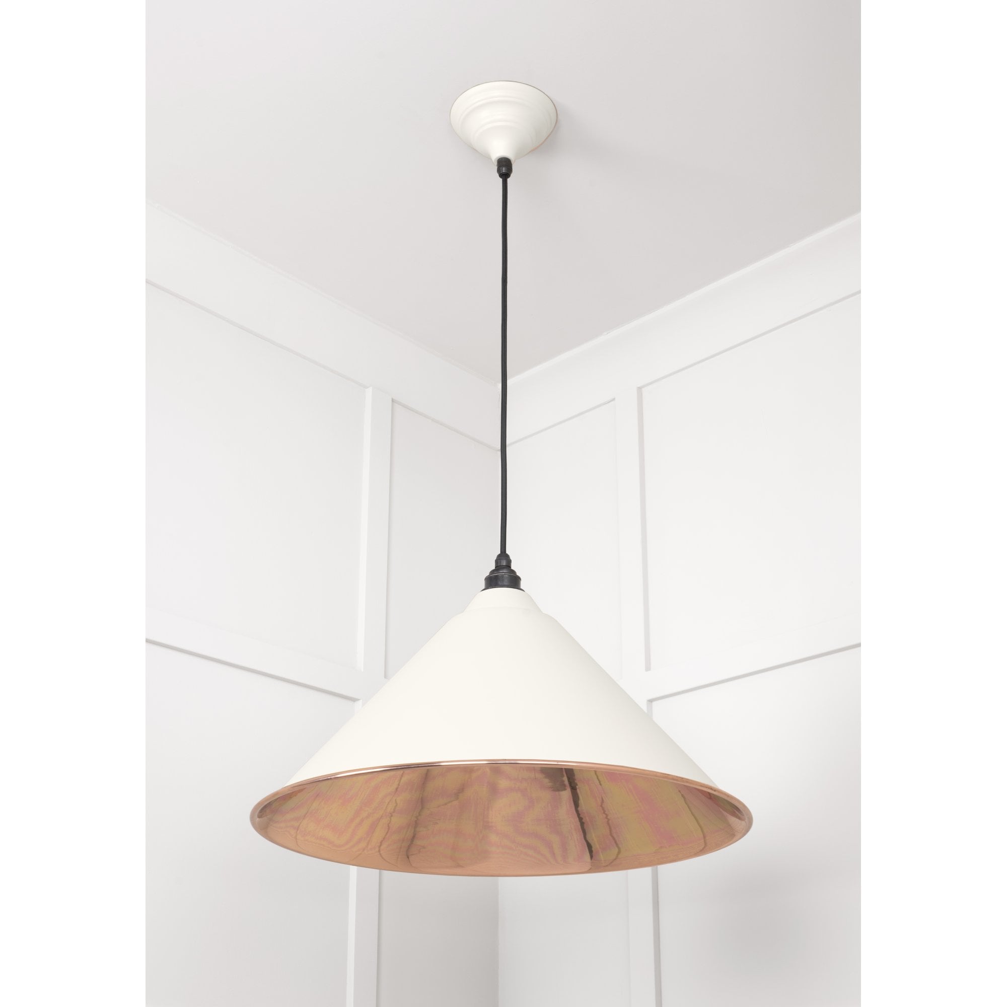 From The Anvil Smooth Copper Hockley Pendant - Teasel (Off White/Cream)