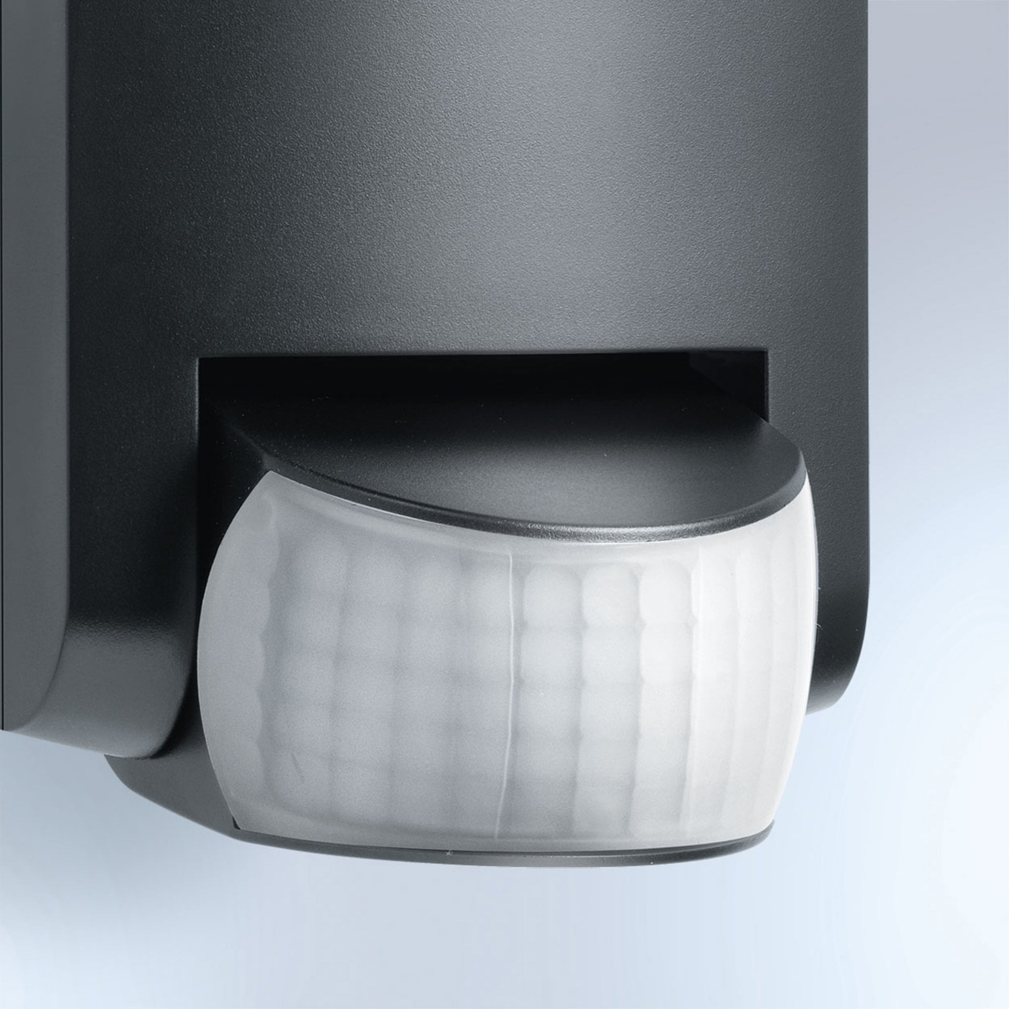 Steinel IS 130-2 with PIR - Black