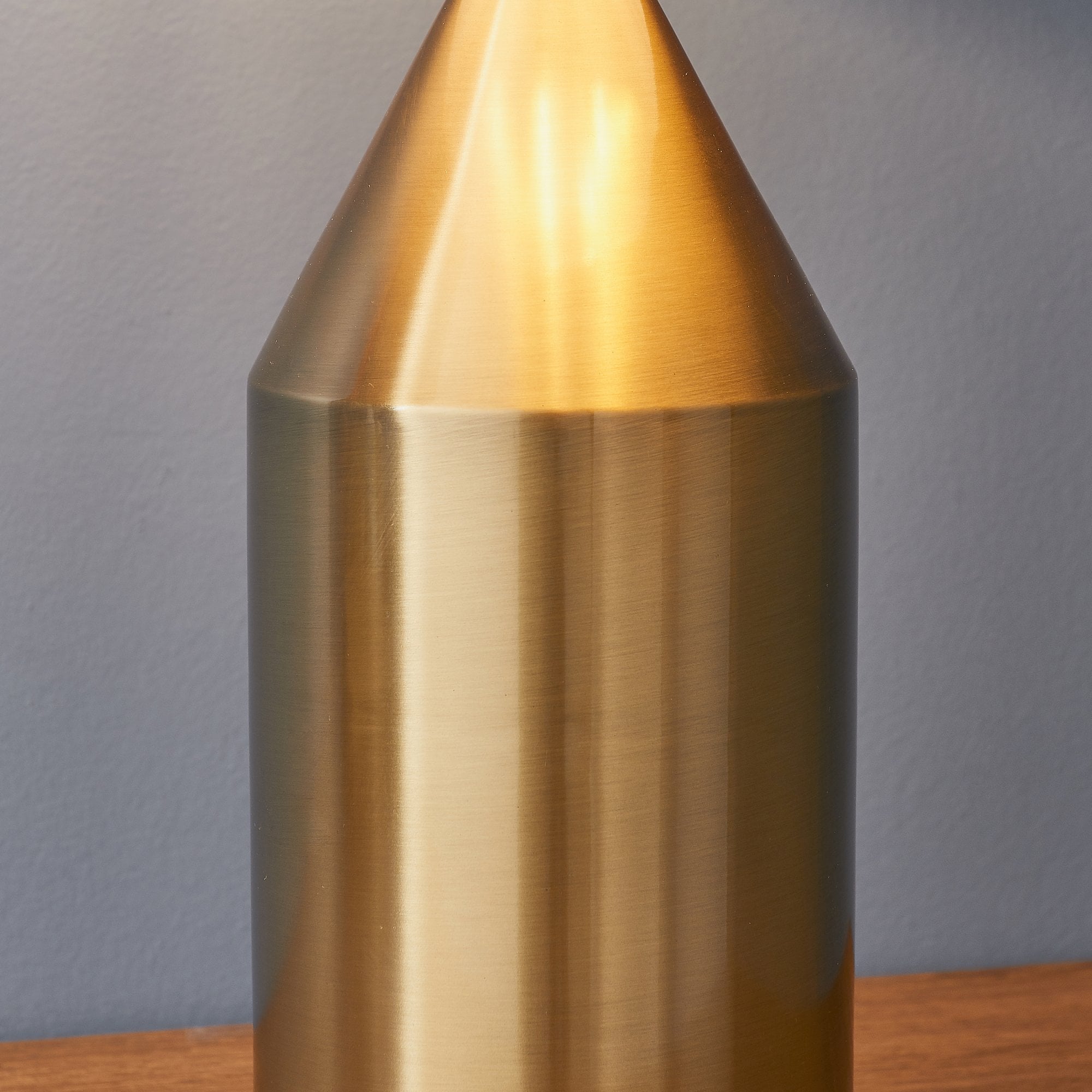 Endon Nova Single Light Table Lamp - Antique Brass Plate & Gloss White