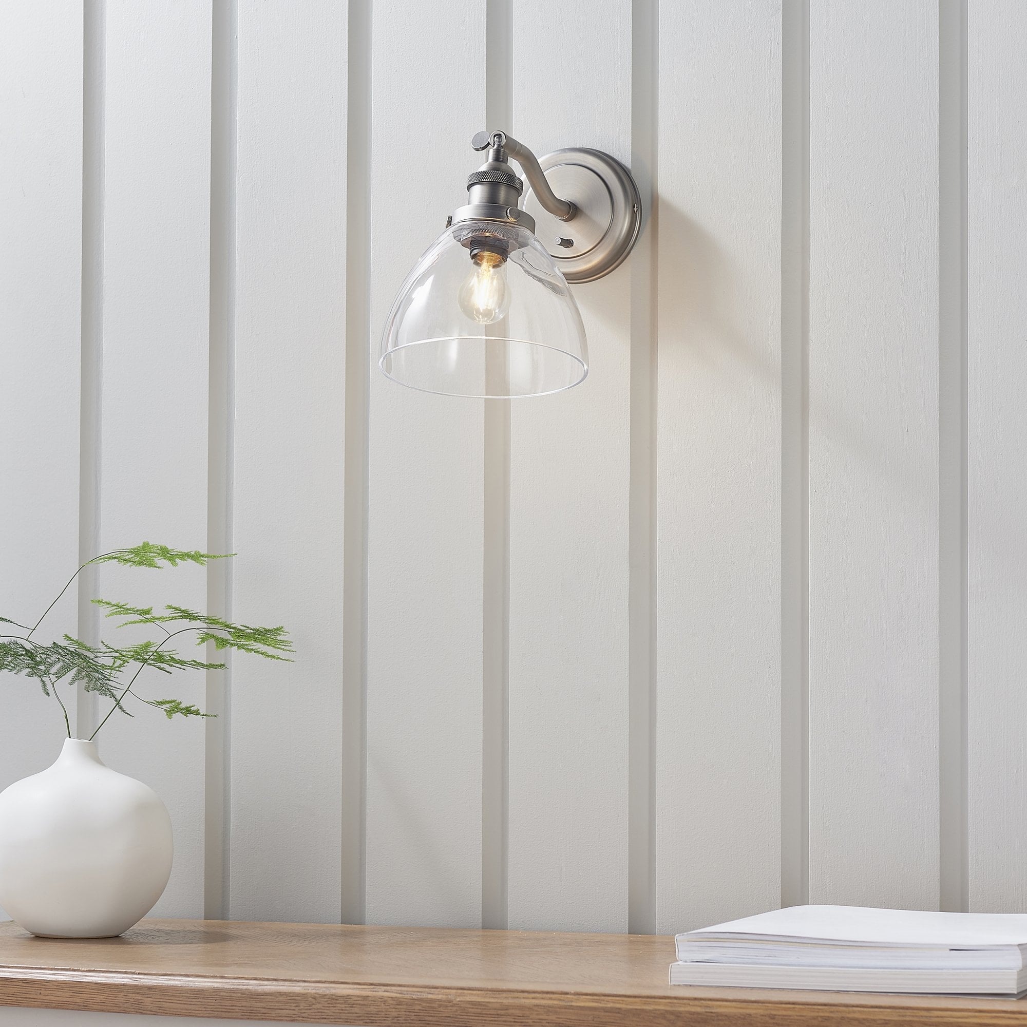Endon Hansen Single Light Wall Light - Brushed Silver Paint & Clear Glass