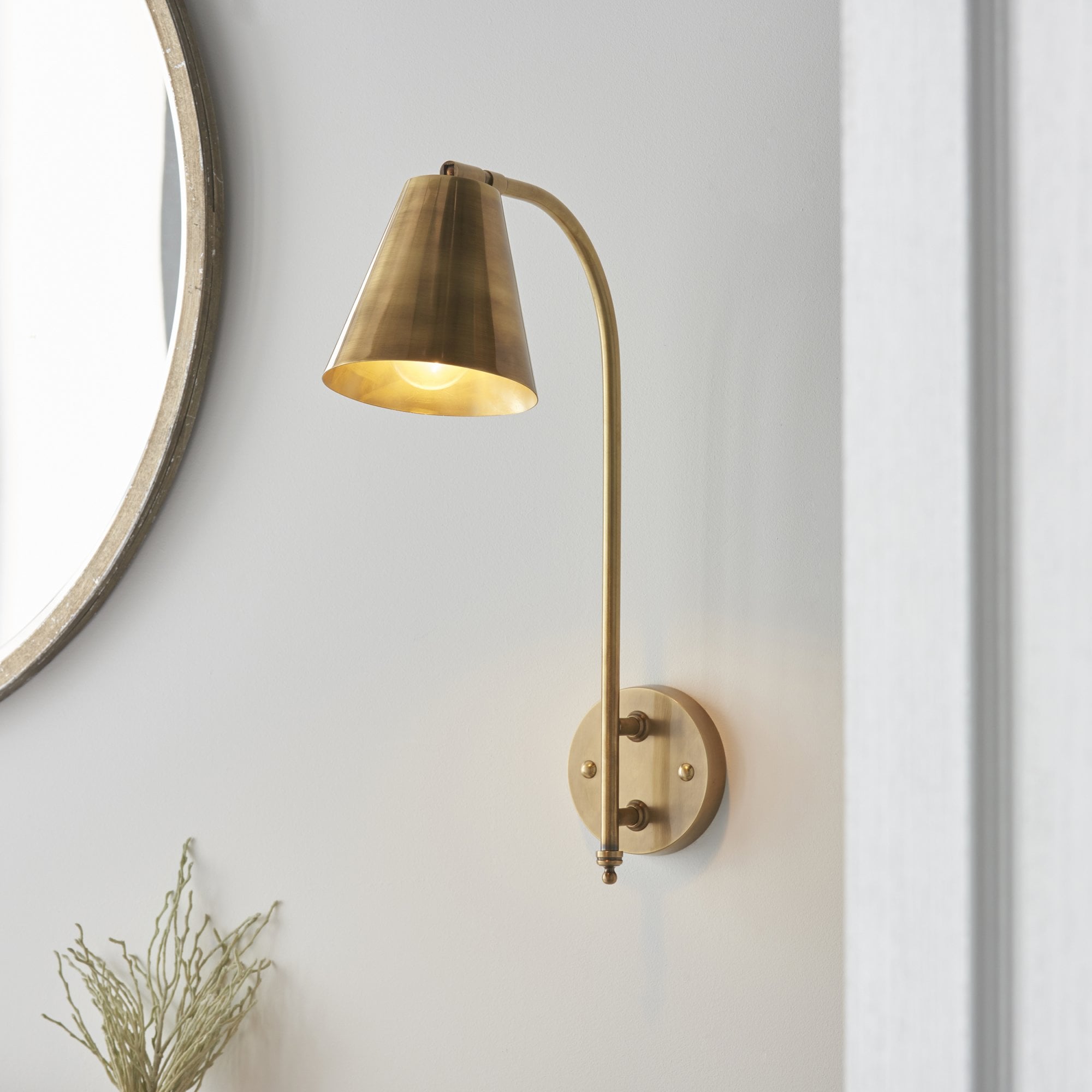 Endon Radha Single Light Wall Light - Antique Solid Brass