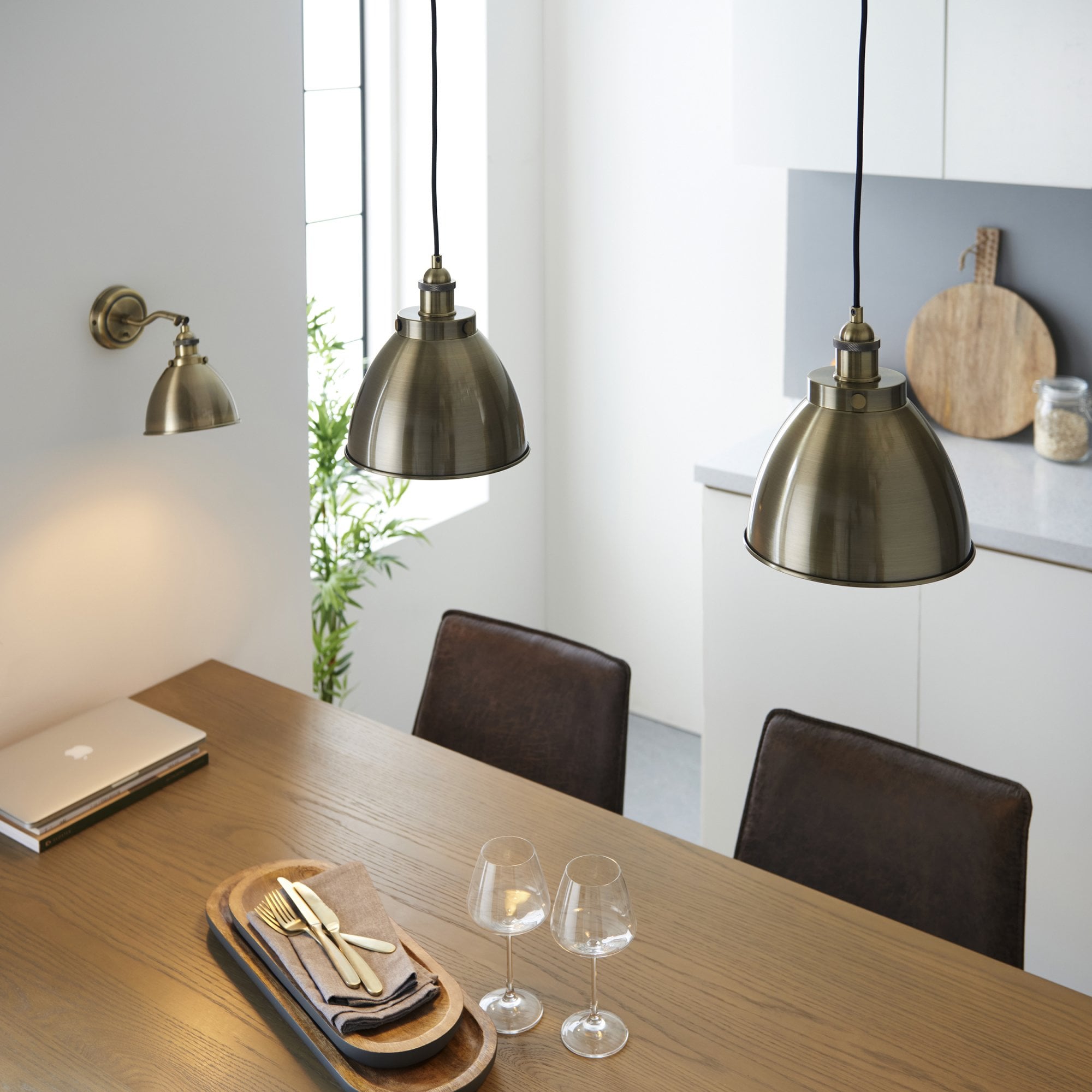 Endon Franklin Single Wall Light - Antique Brass Plate