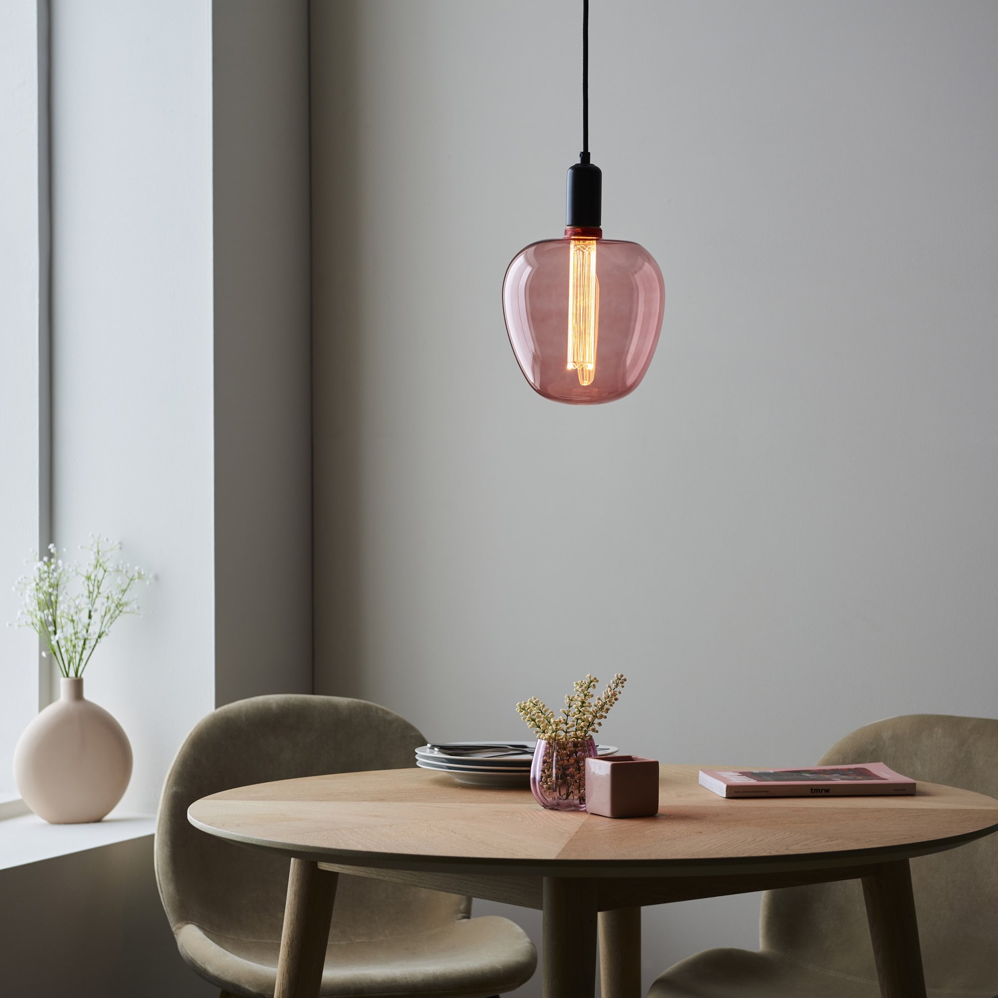 Endon Roves E27 LED 2.8W Anti Glare - 1800K - Non-Dimmable - Pink Tinted
