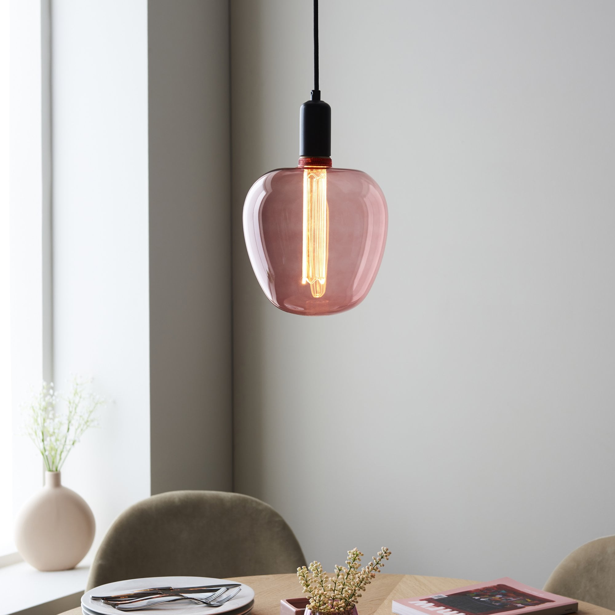 Endon Roves E27 LED 2.8W Anti Glare - 1800K - Non-Dimmable - Pink Tinted