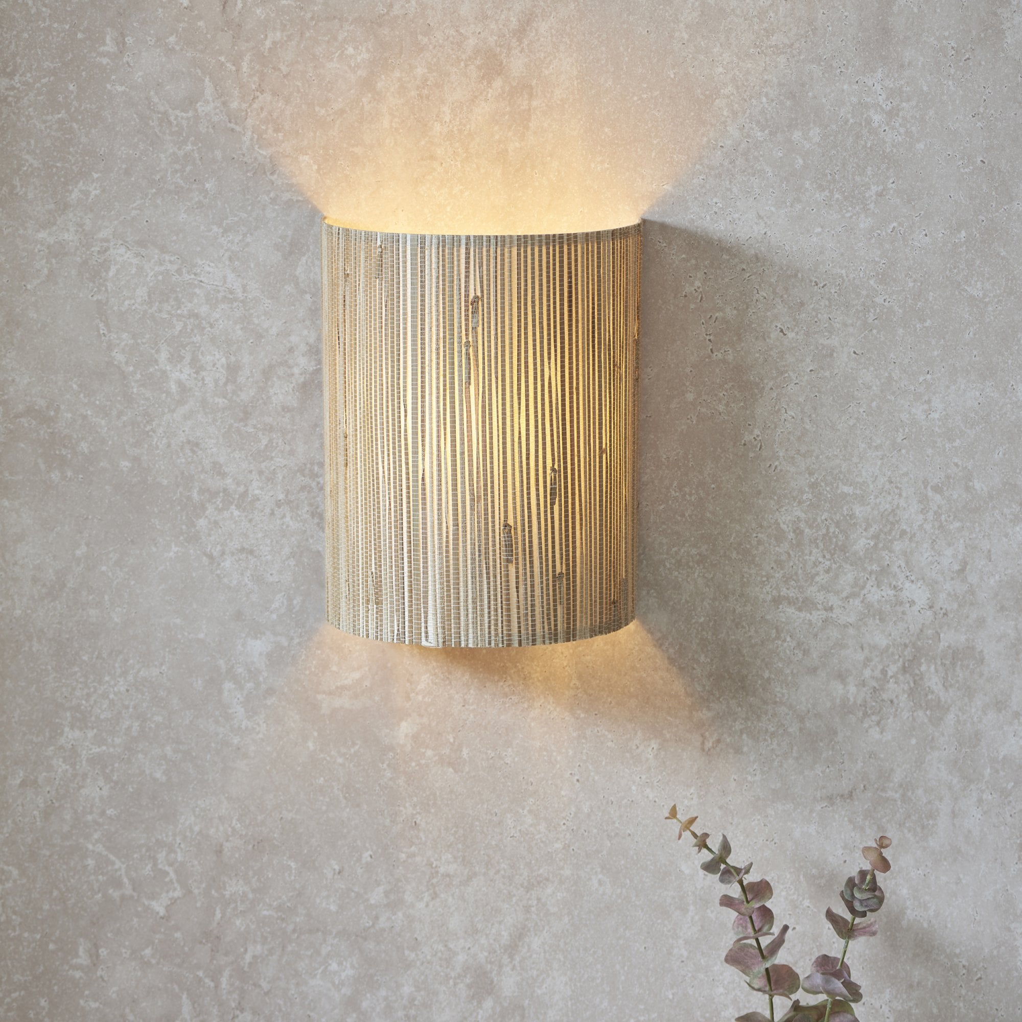 Endon Longshore Single Wall Light - Woven Seagrass