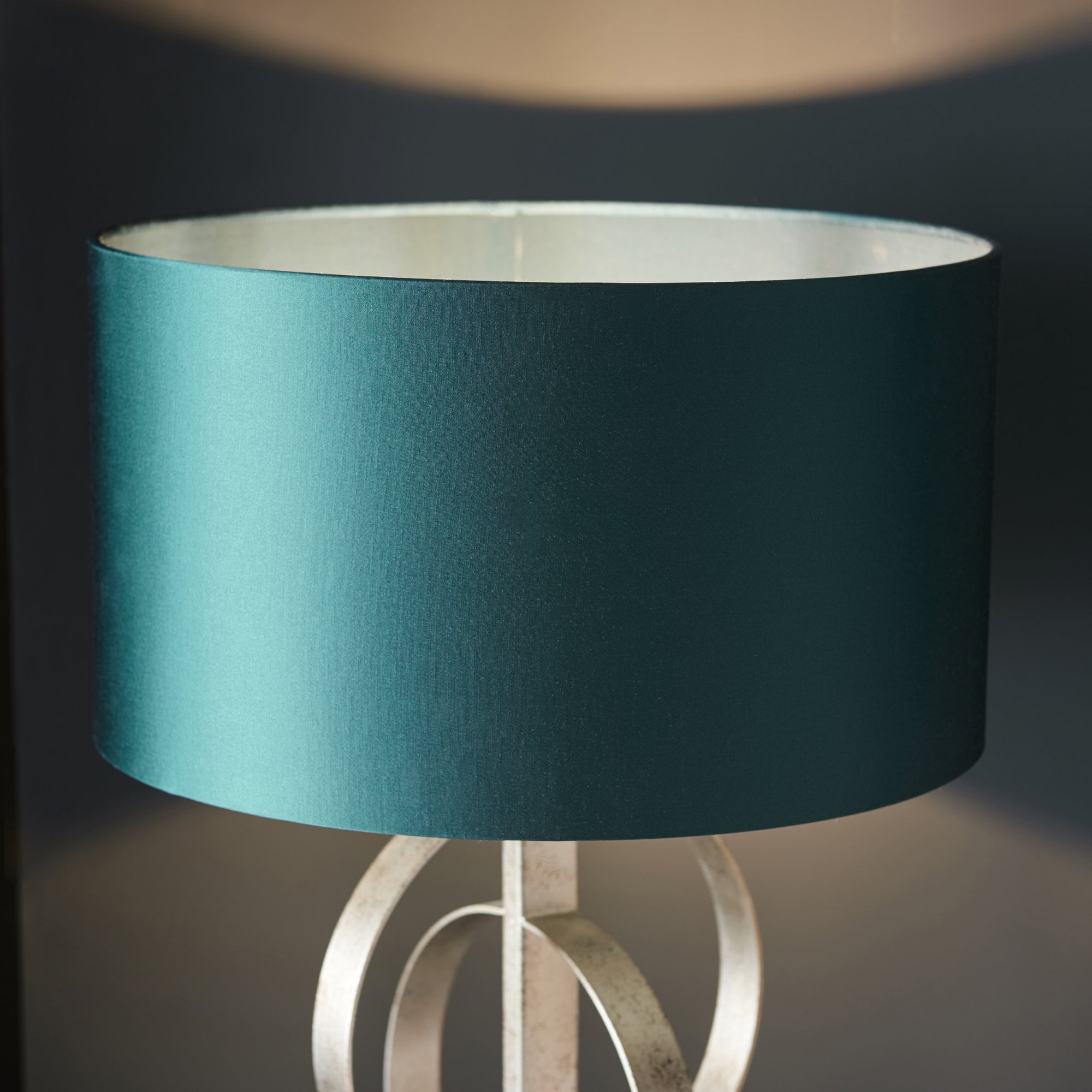 Utopia Interlink Table Lamp - Antique Silver Leaf With Teal Shade