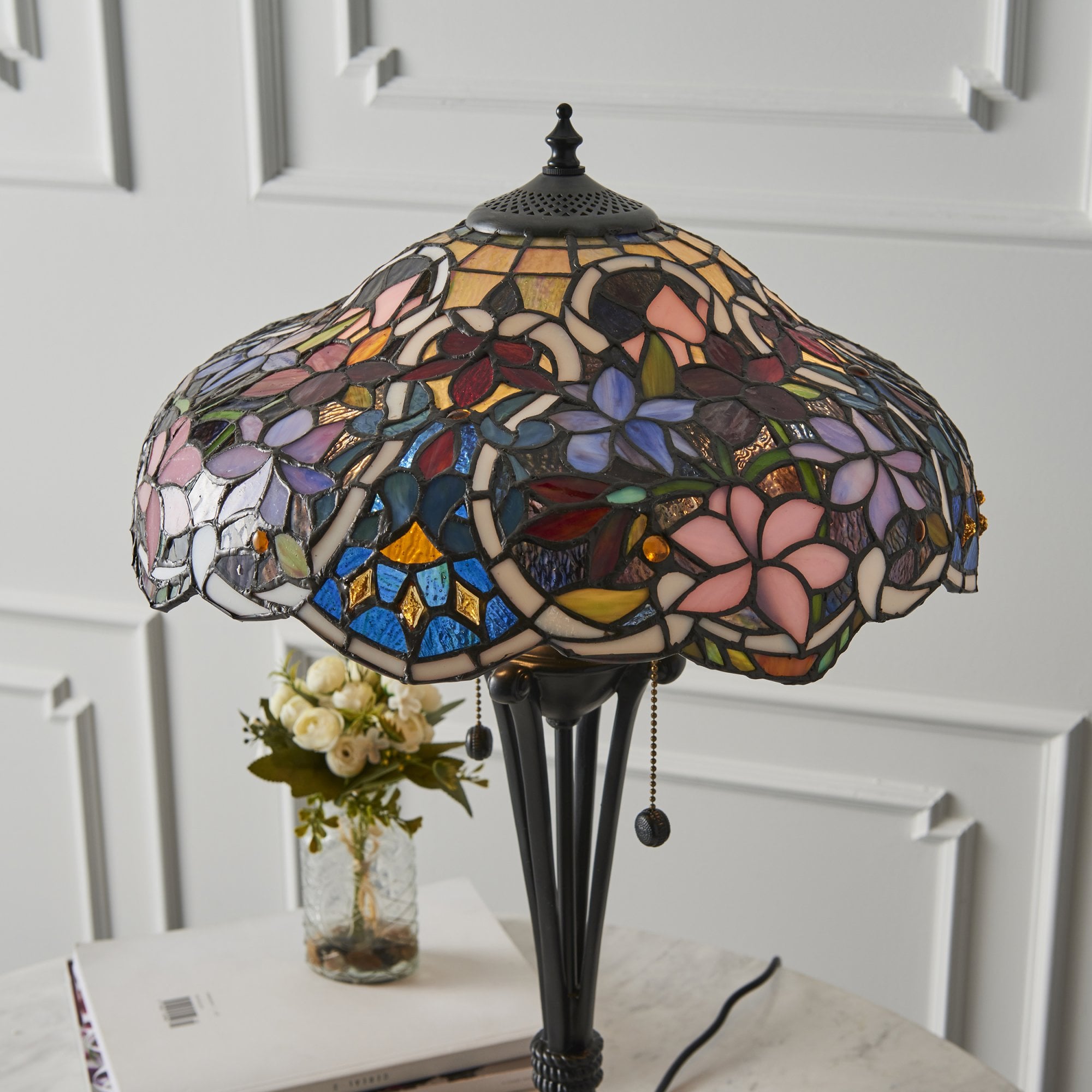 Interiors 1900 Sullivan Medium Table Lamp - Tiffany Glass