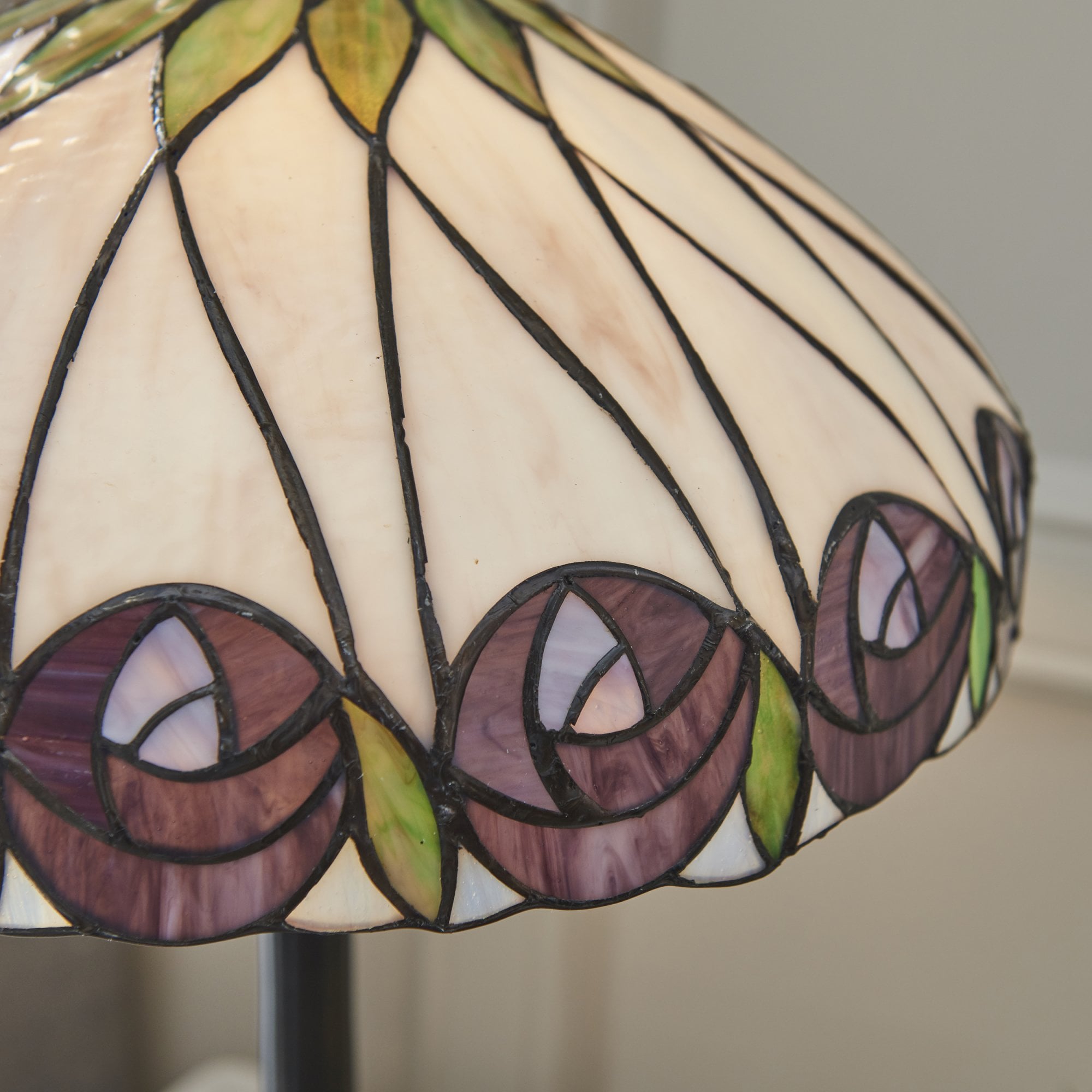 Interiors 1900 Hutchinson Medium Table Lamp - Tiffany Glass