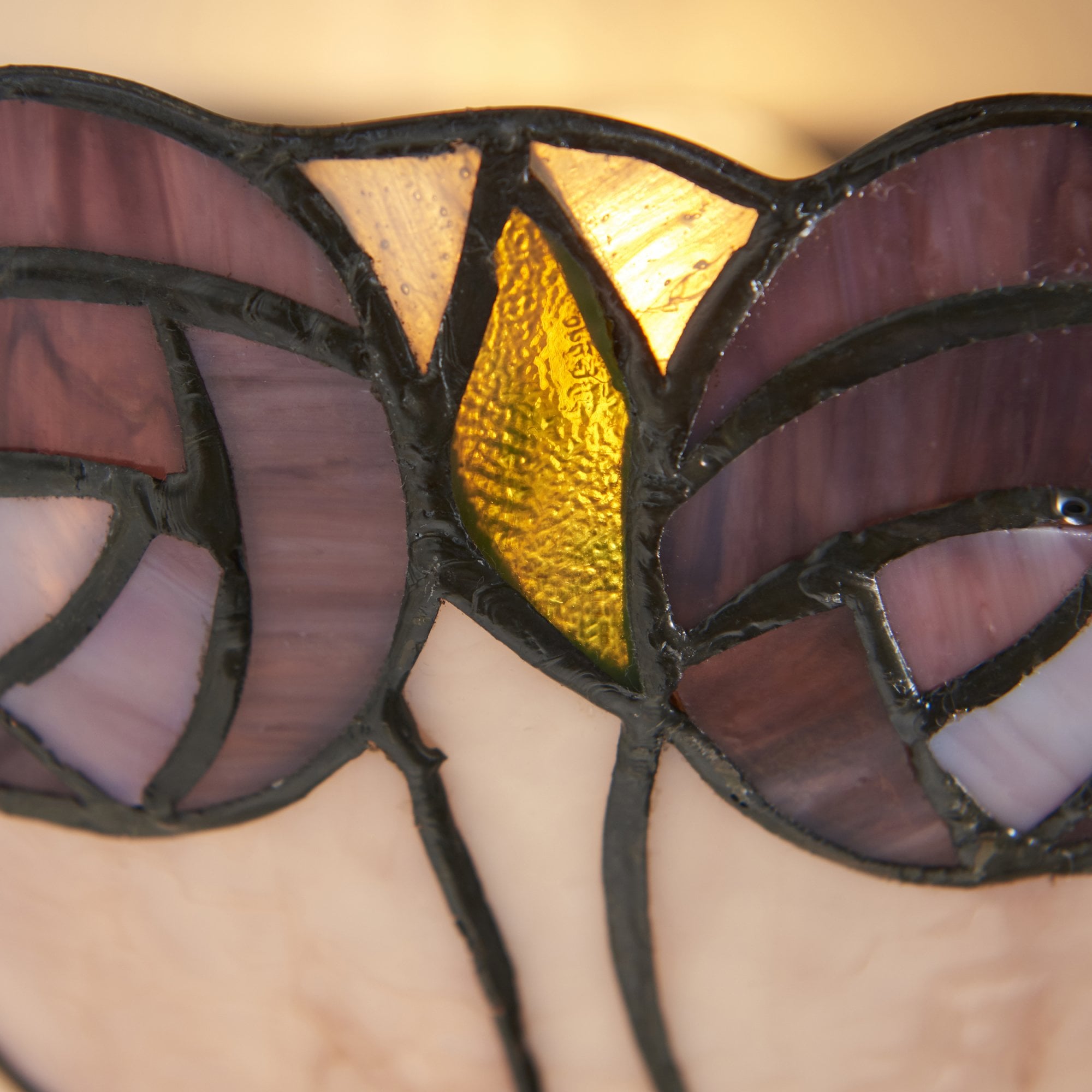 Interiors 1900 Hutchinson Single Wall Fitting - Tiffany Glass