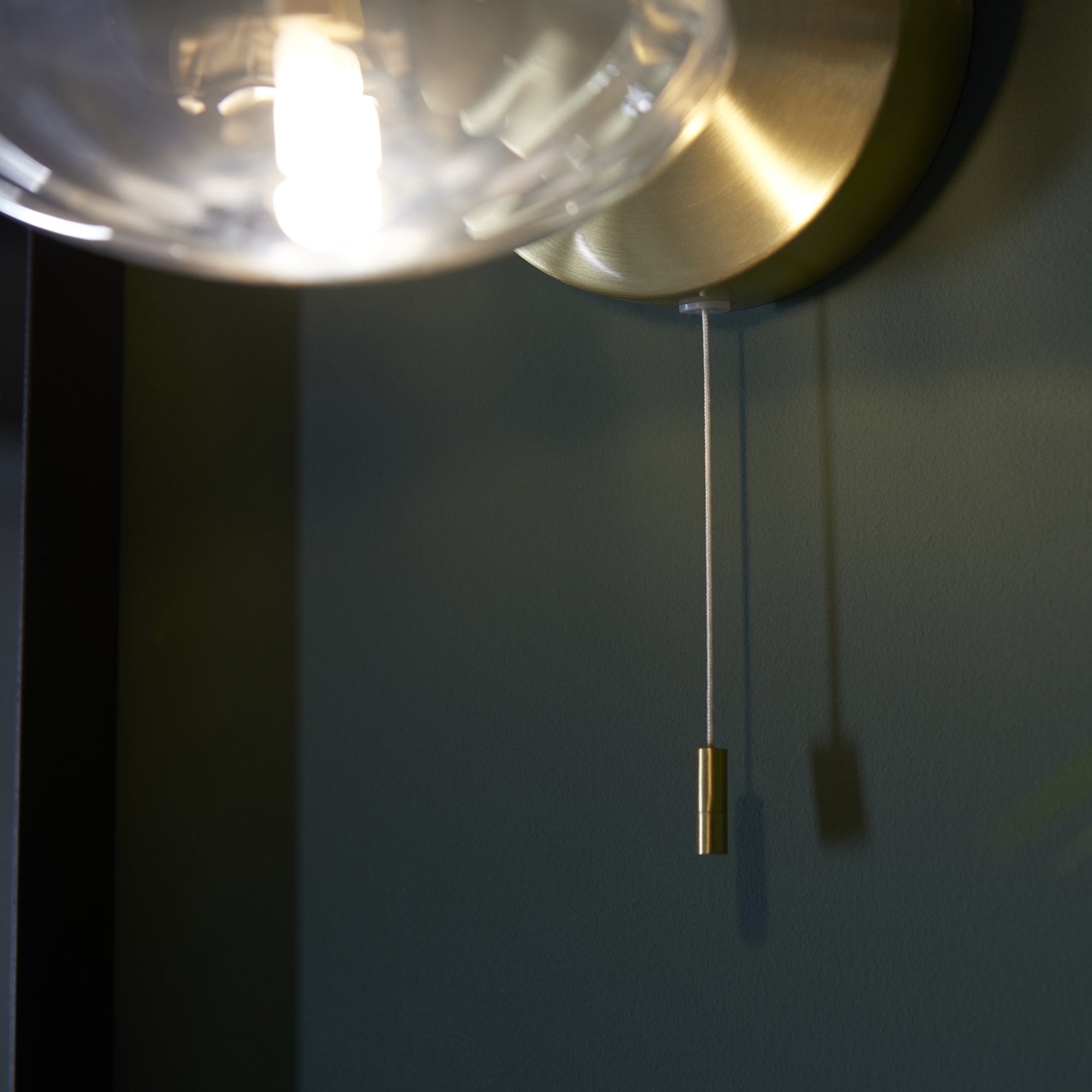 Endon Current Single Wall Light - Brushed Gold & Clear Ribbed Glass