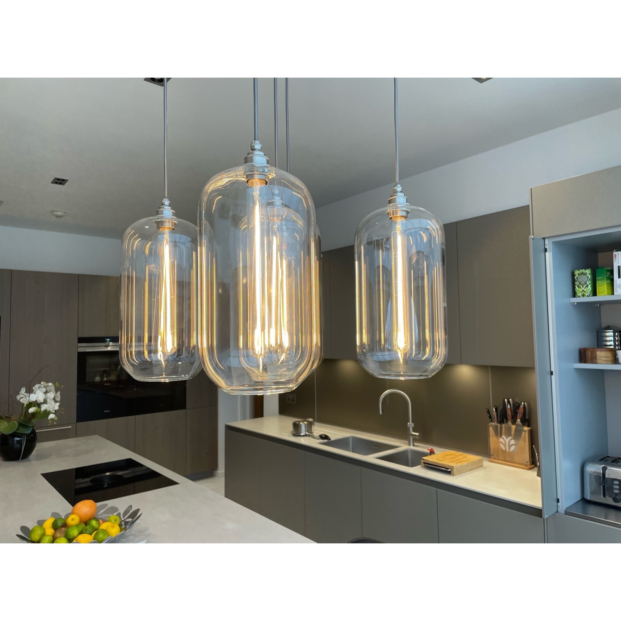 Leverint Charlton Medium Pendant