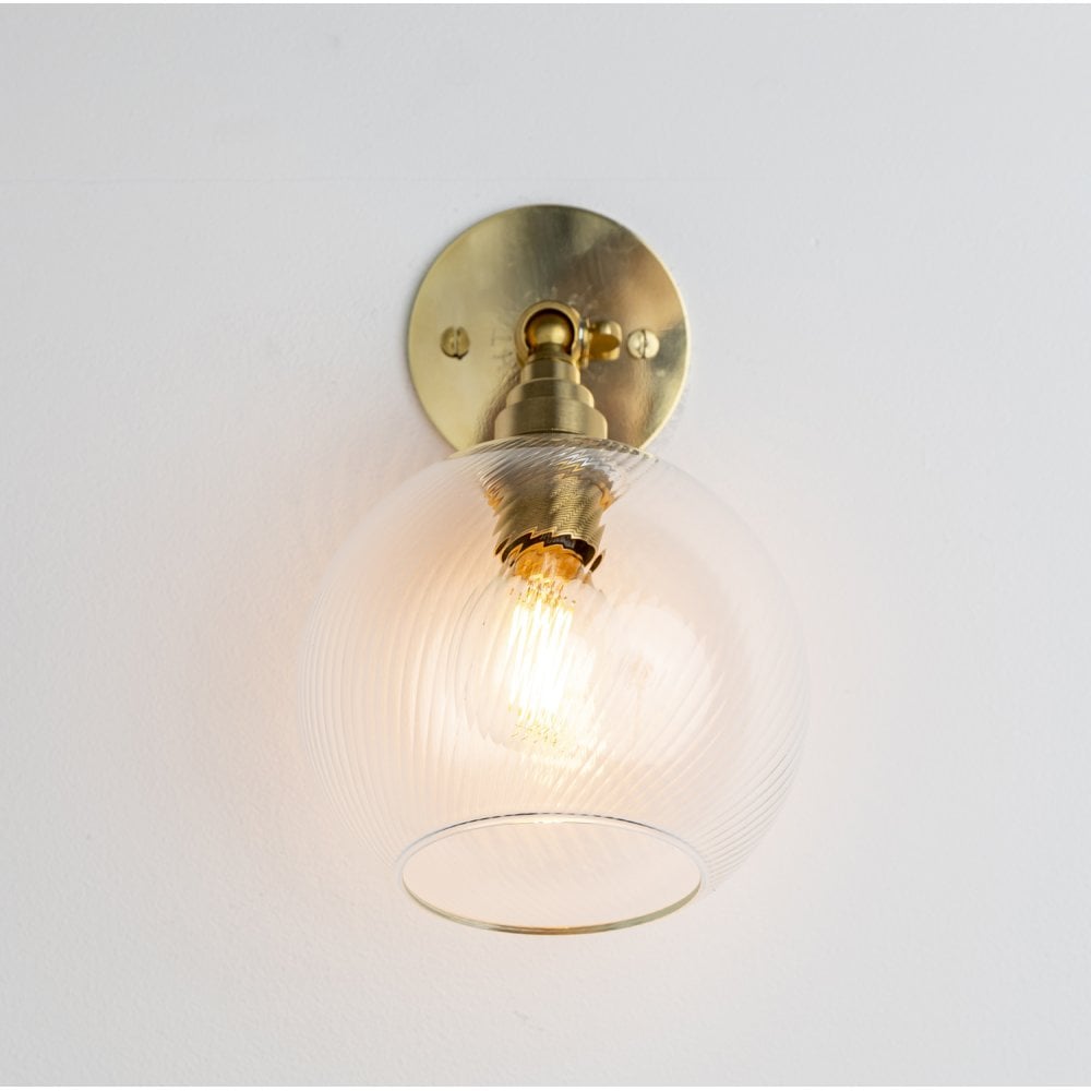 Leverint Pimlico Small Adjustable Wall Light
