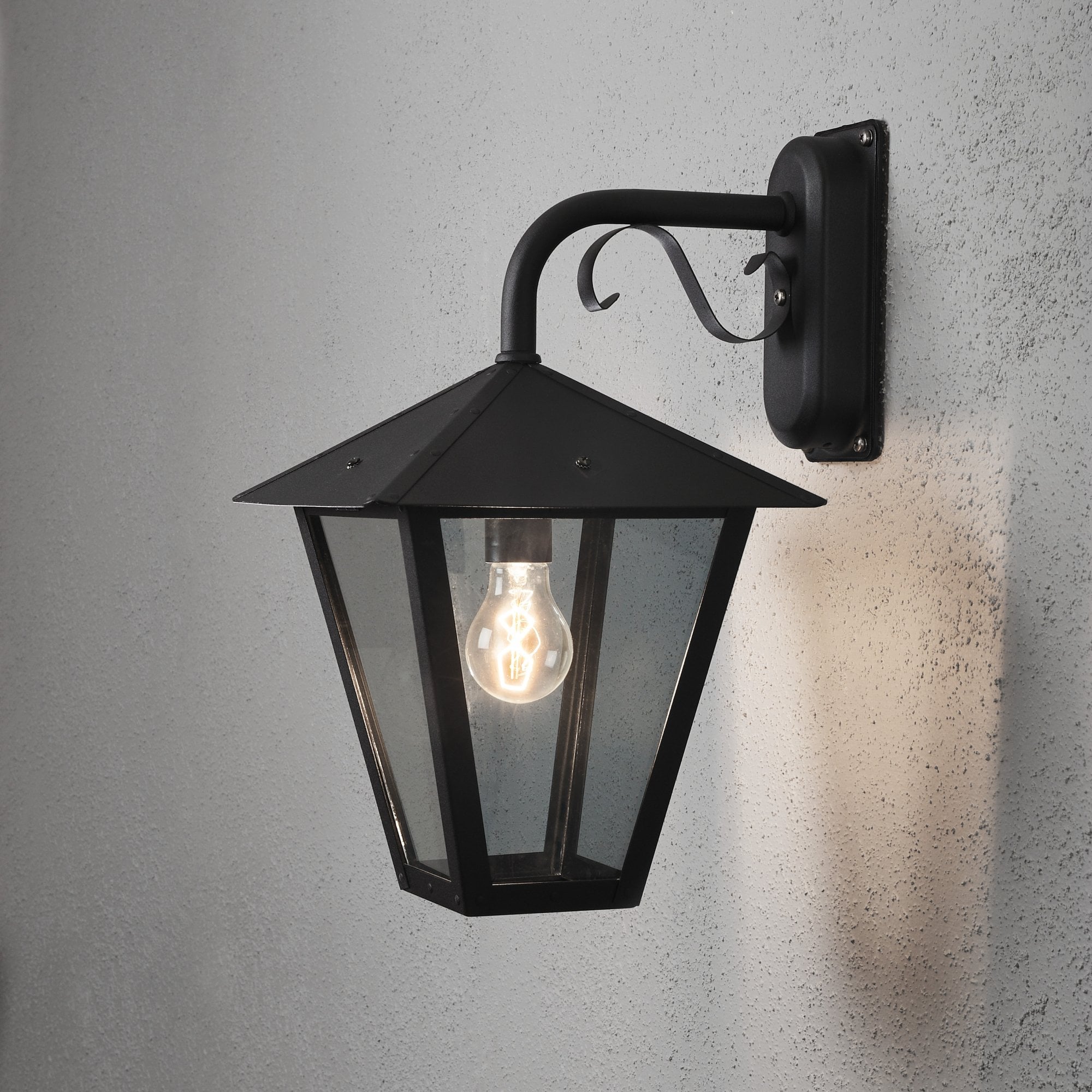Konstsmide Benu Down Wall Light - Matt Black