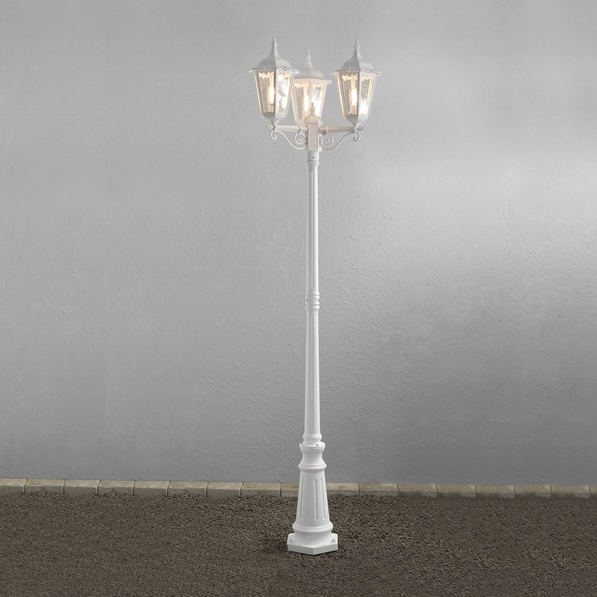 Konstsmide Firenze Triple Head Lampost - Matt White