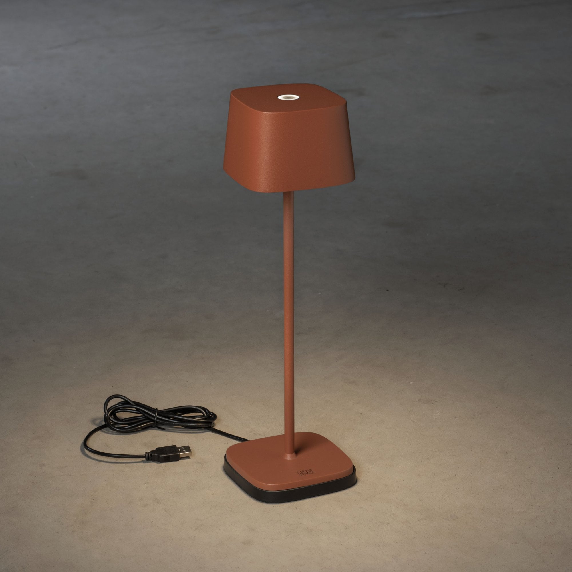 Konstsmide Capri LED Table Lamp with USB - Matt Terracotta