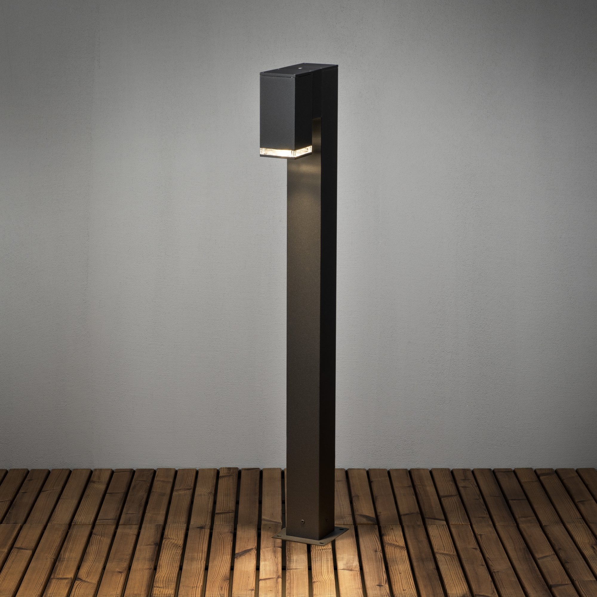 Konstsmide Pollux Short Pole Light - Matt Black