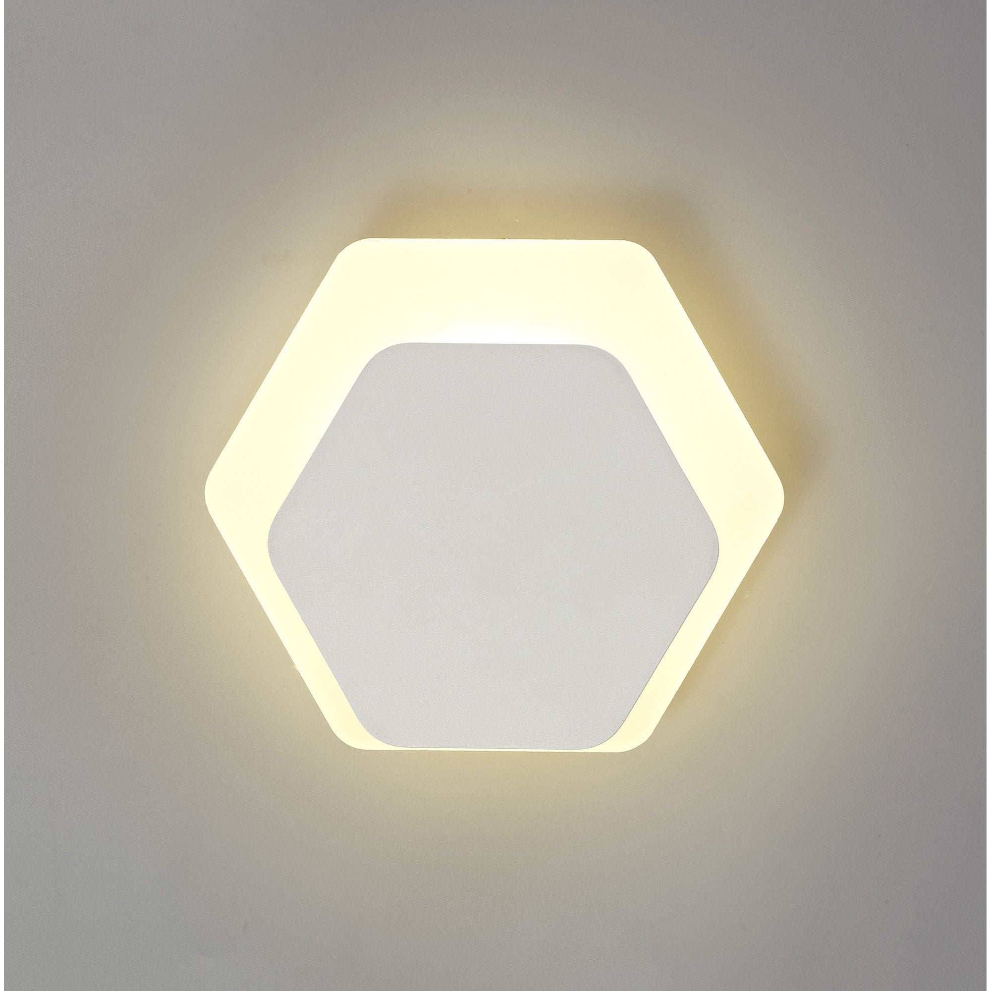Fabula Kingsley Magnetic Base LED Wall Lamp - 15/19cm Horizontal Hexagonal - Bottom Offset - Sand White & Acrylic Frosted Diffuser