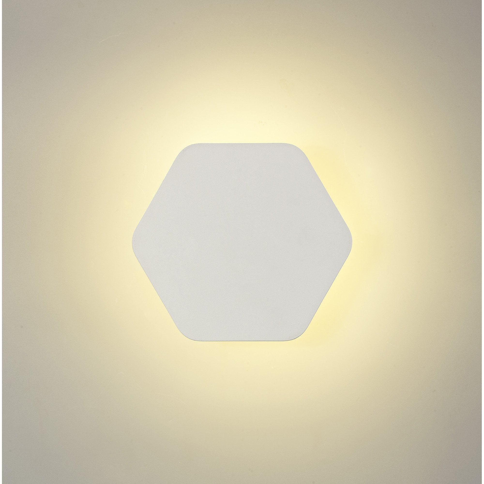 Fabula Kingsley Magnetic Base LED Wall Lamp - 15cm Horizontal Hexagonal - Sand White