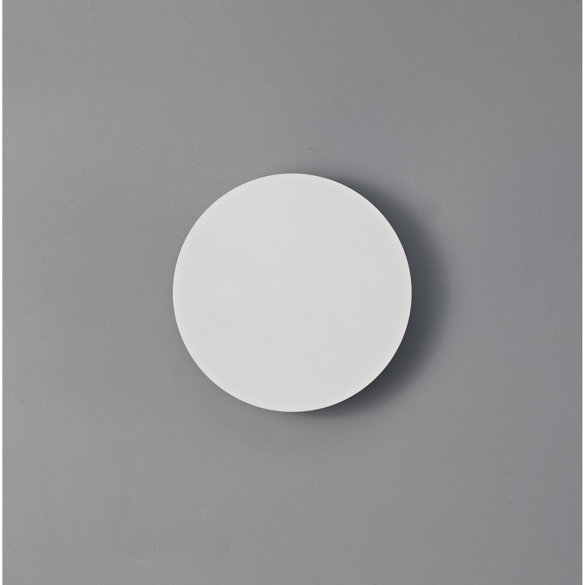 Fabula Kingsley Magnetic Base LED Wall Lamp - 15cm Round - Sand White