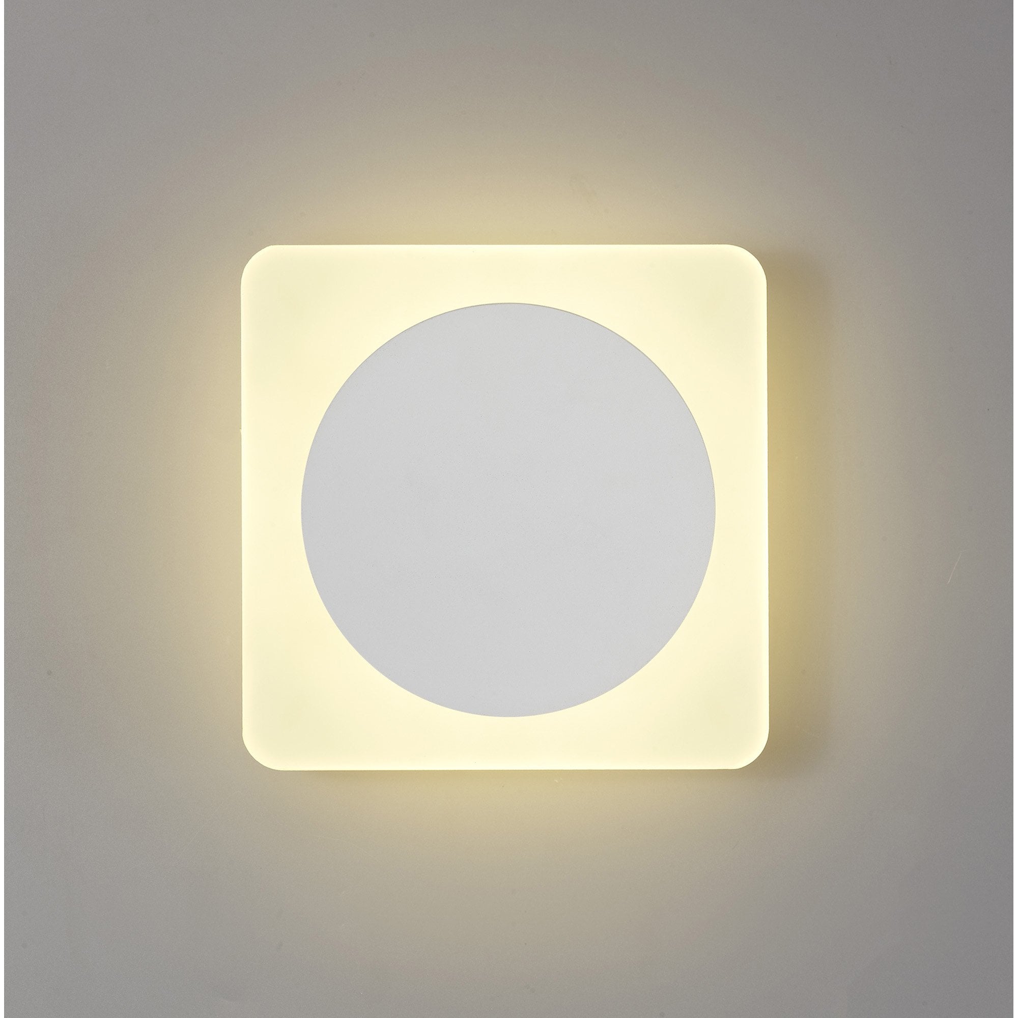 Fabula Kingsley Magnetic Base LED Wall Lamp - 15cm Round 19cm Square - Central - Sand White & Acrylic Frosted Diffuser