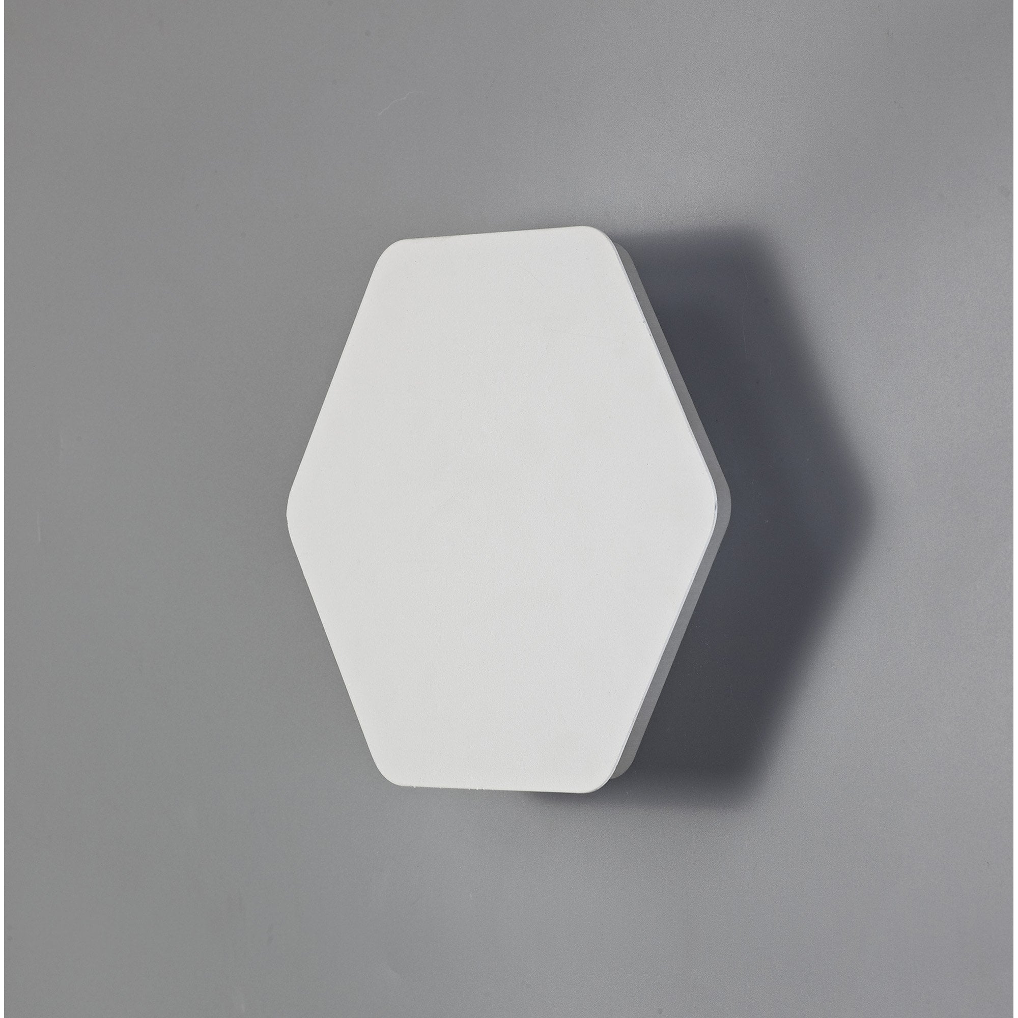 Fabula Kingsley Magnetic Base LED Wall Lamp - 20/19cm Horizontal Hexagonal - Central - Sand White & Acrylic Frosted Diffuser