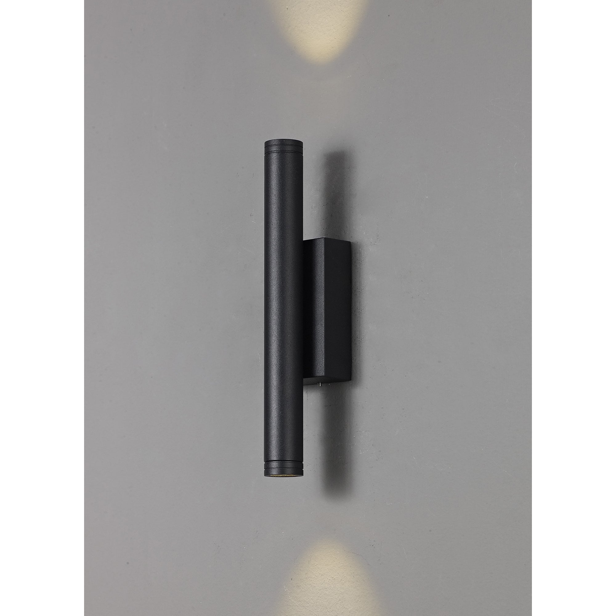Fabula Leycroft Up/Down LED Wall Lamp - Black - IP54