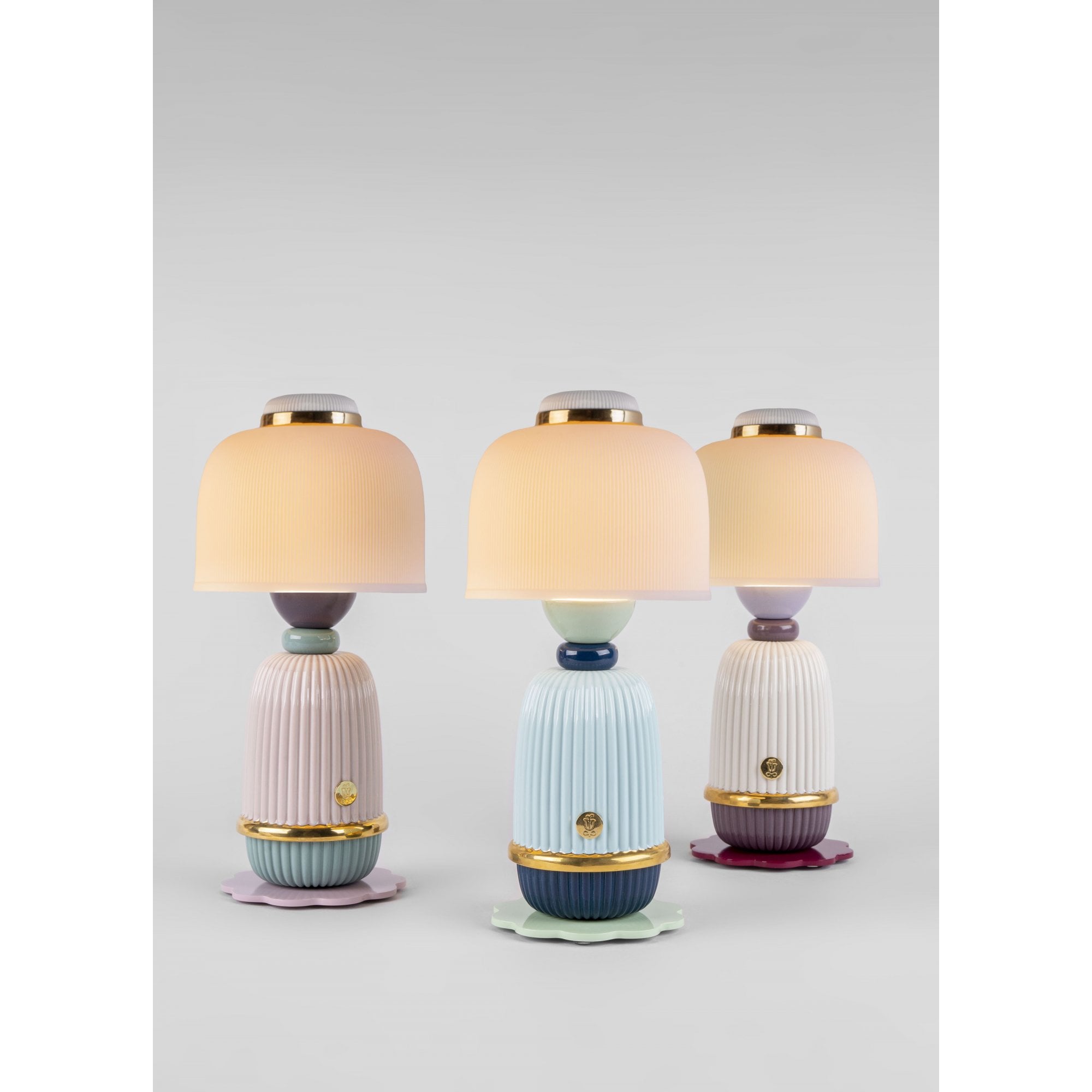 Lladro Kokeshi Table Lamp - Blue