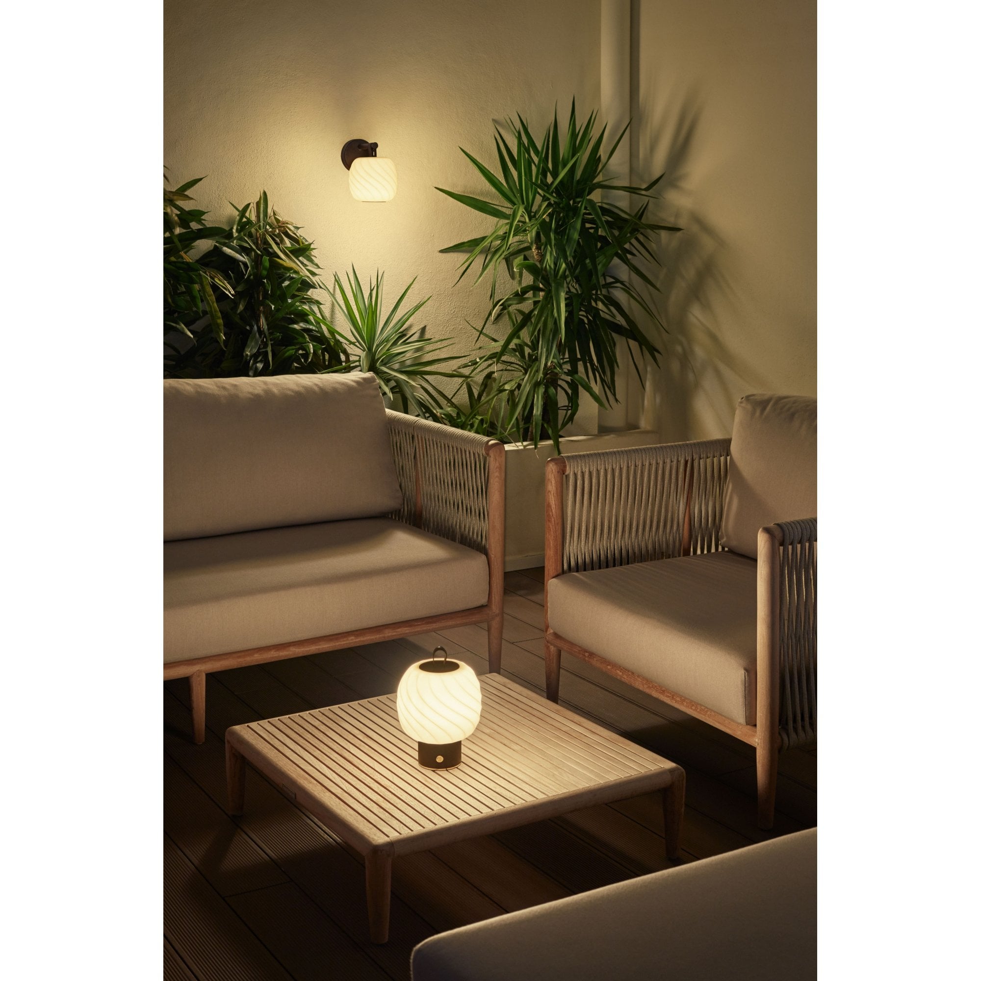 Lladro Ice Cream Wall Sconce Light