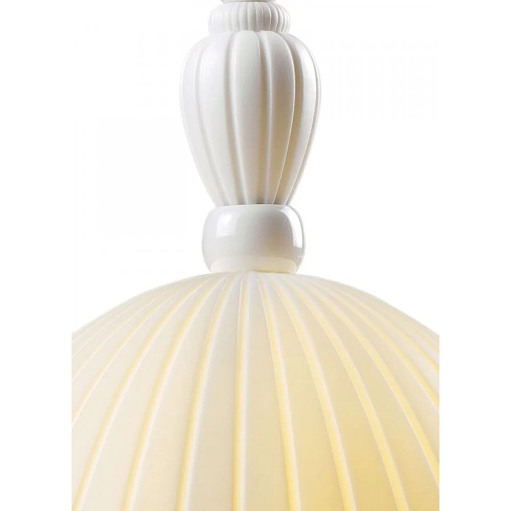 Lladro Mademoiselle Table Lamp - Elisabeth