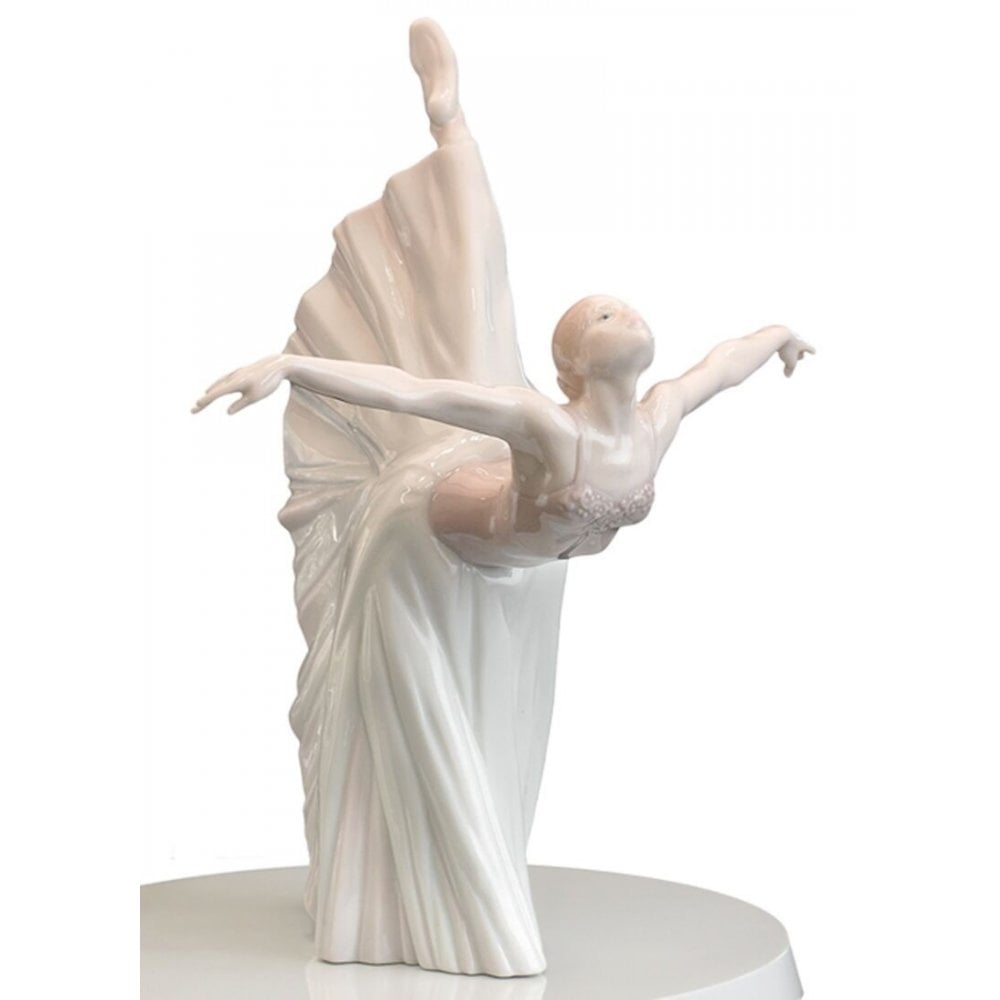 Lladro Giselle Arabesque Lamp