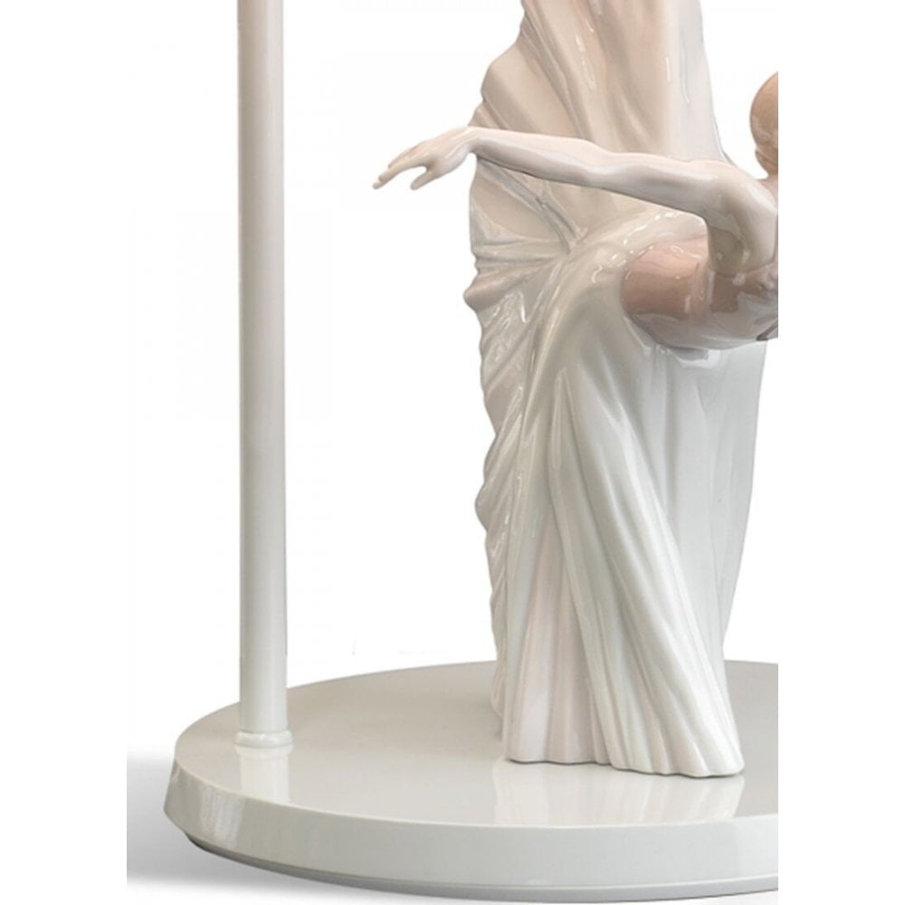 Lladro Giselle Arabesque Lamp