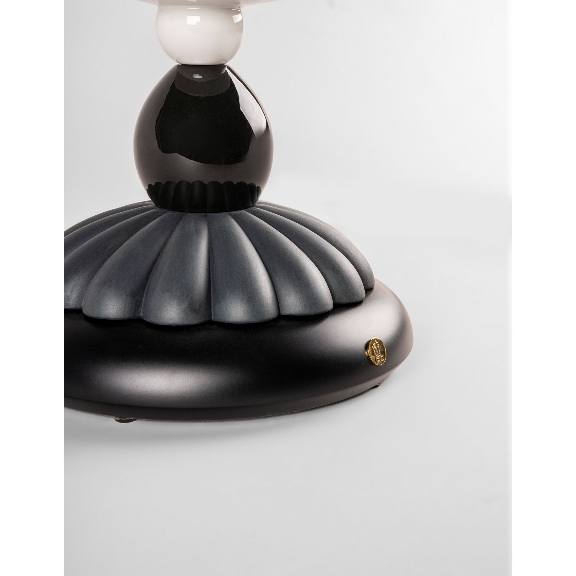 Lladro Firefly Table Lamp - Olga Hanono