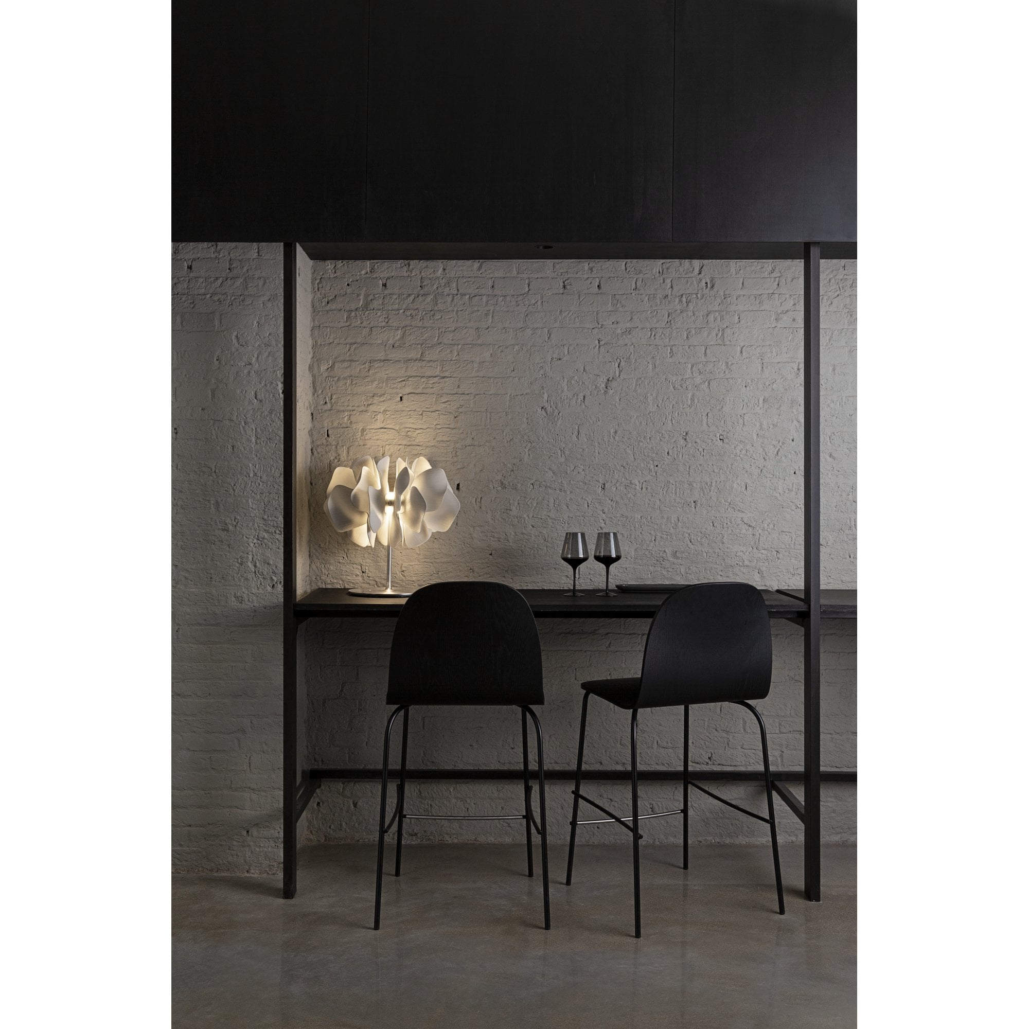 Lladro Nightbloom Table Lamp - White