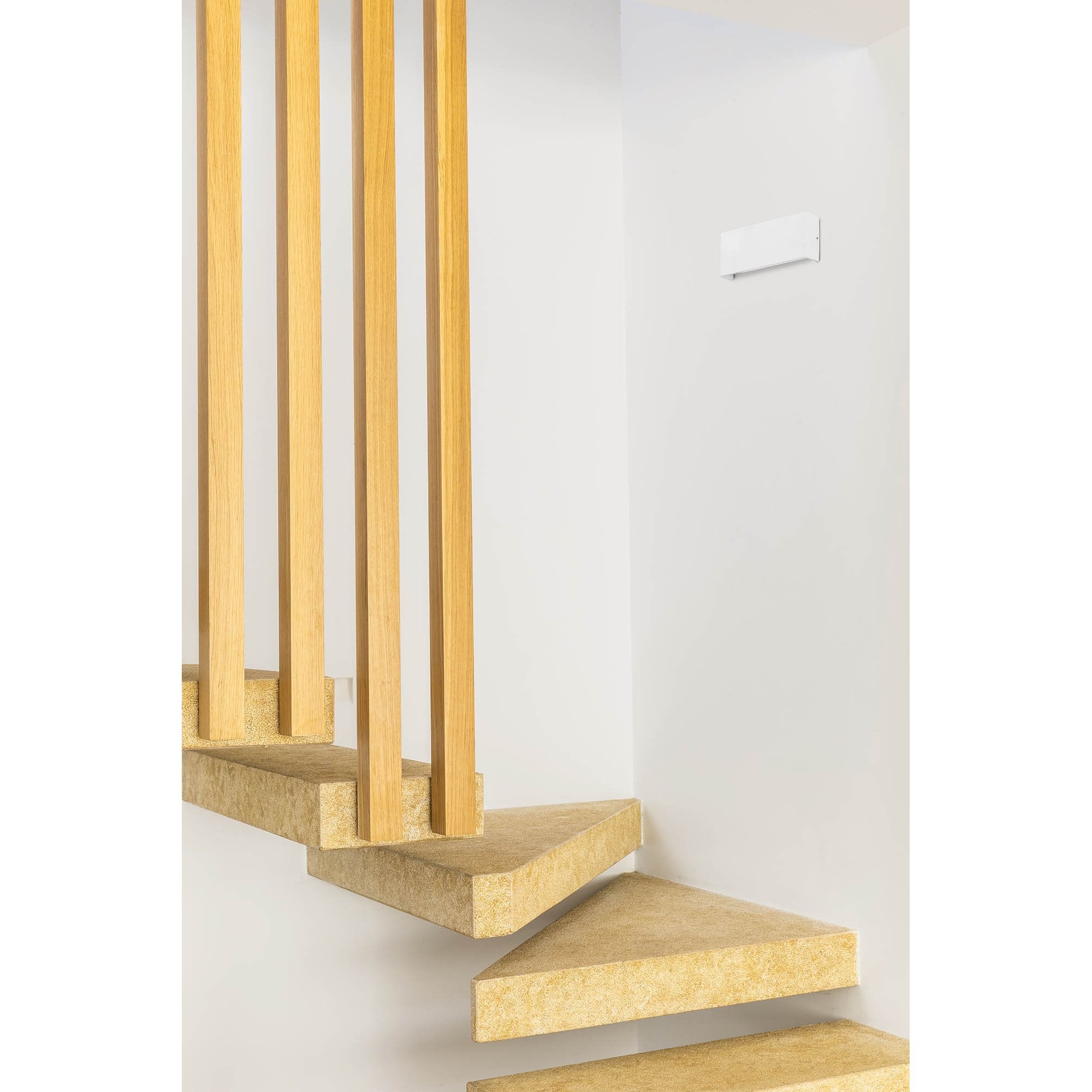 Faro Nash 370 Wall Lamp - White