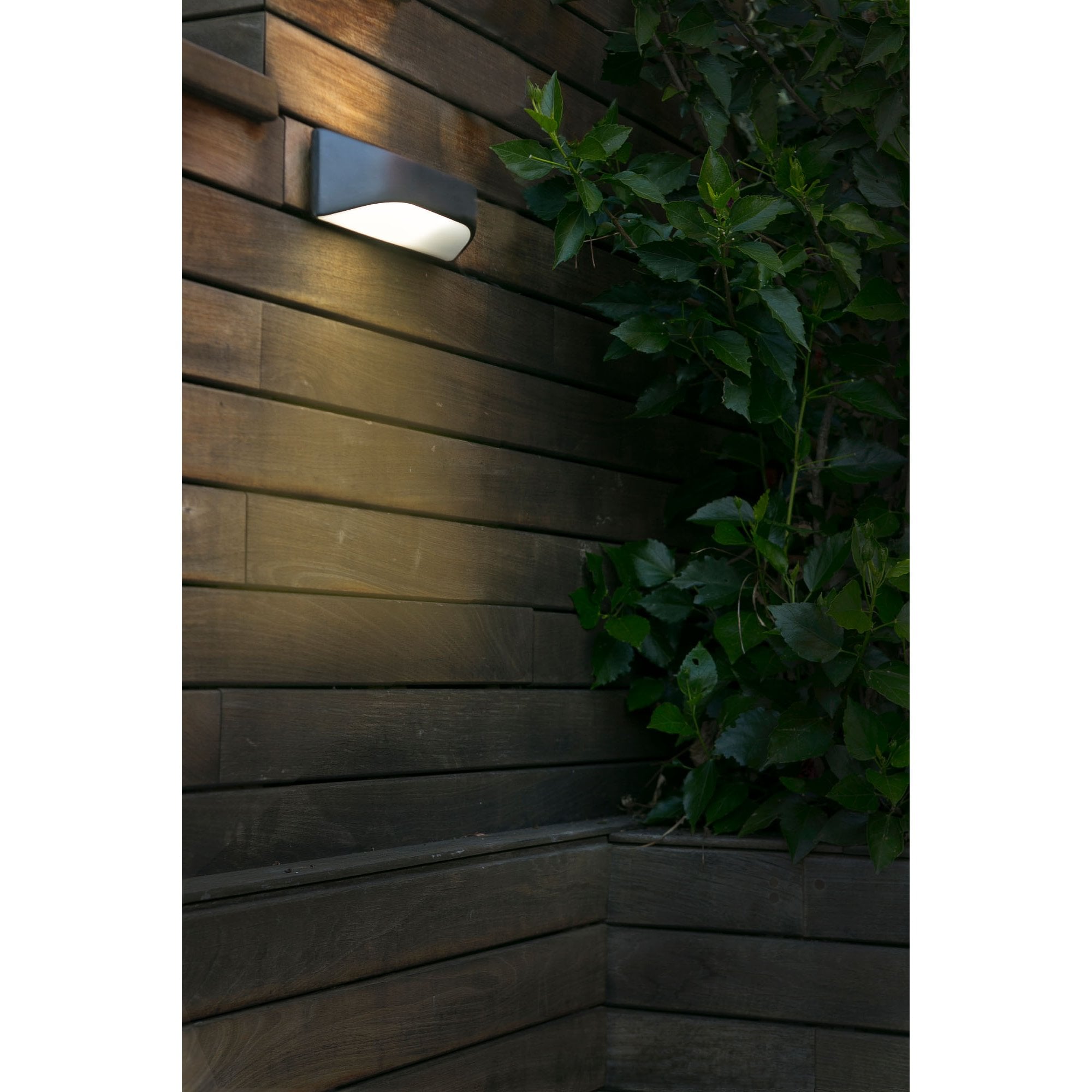 Faro View Wall Lamp - Dark Grey