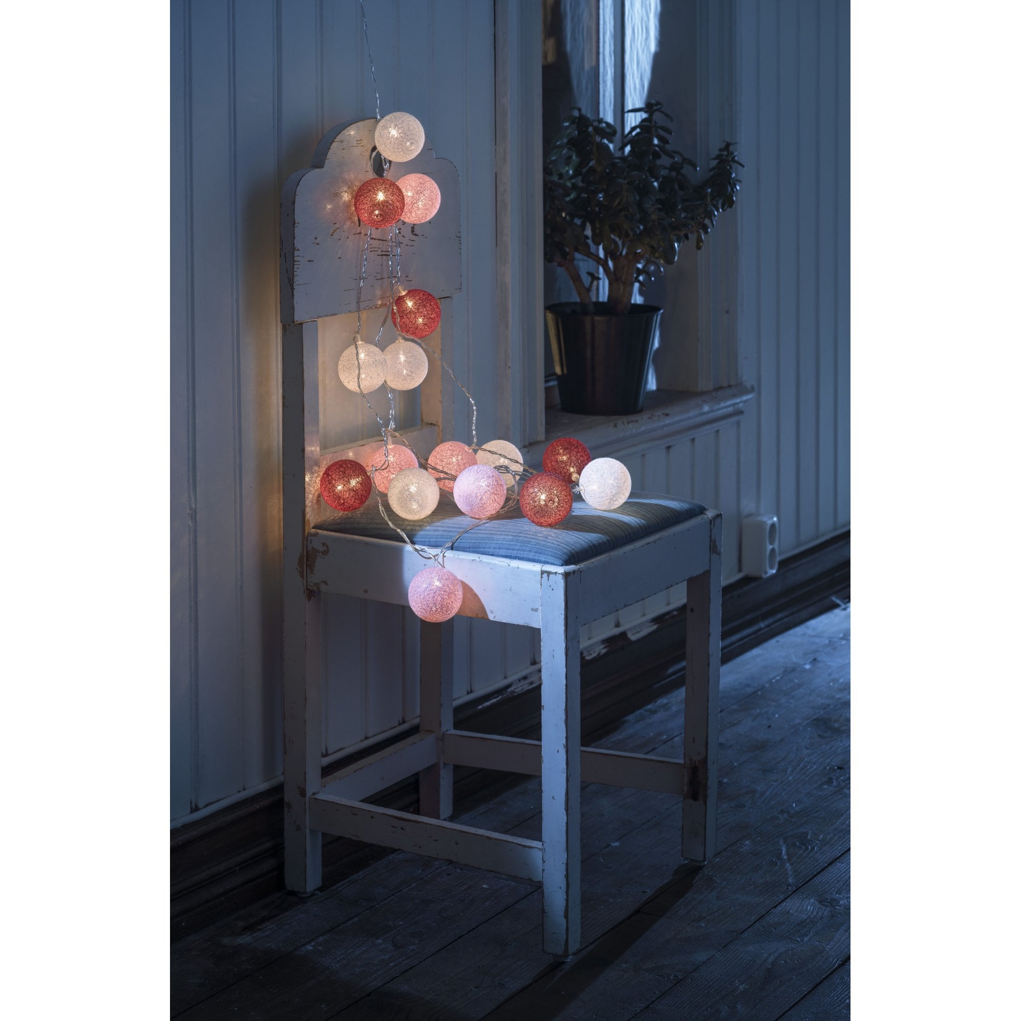 Konstsmide Festoon 3m Decorative Light Set - 16 LED Cotton Balls - Red, White & Pink