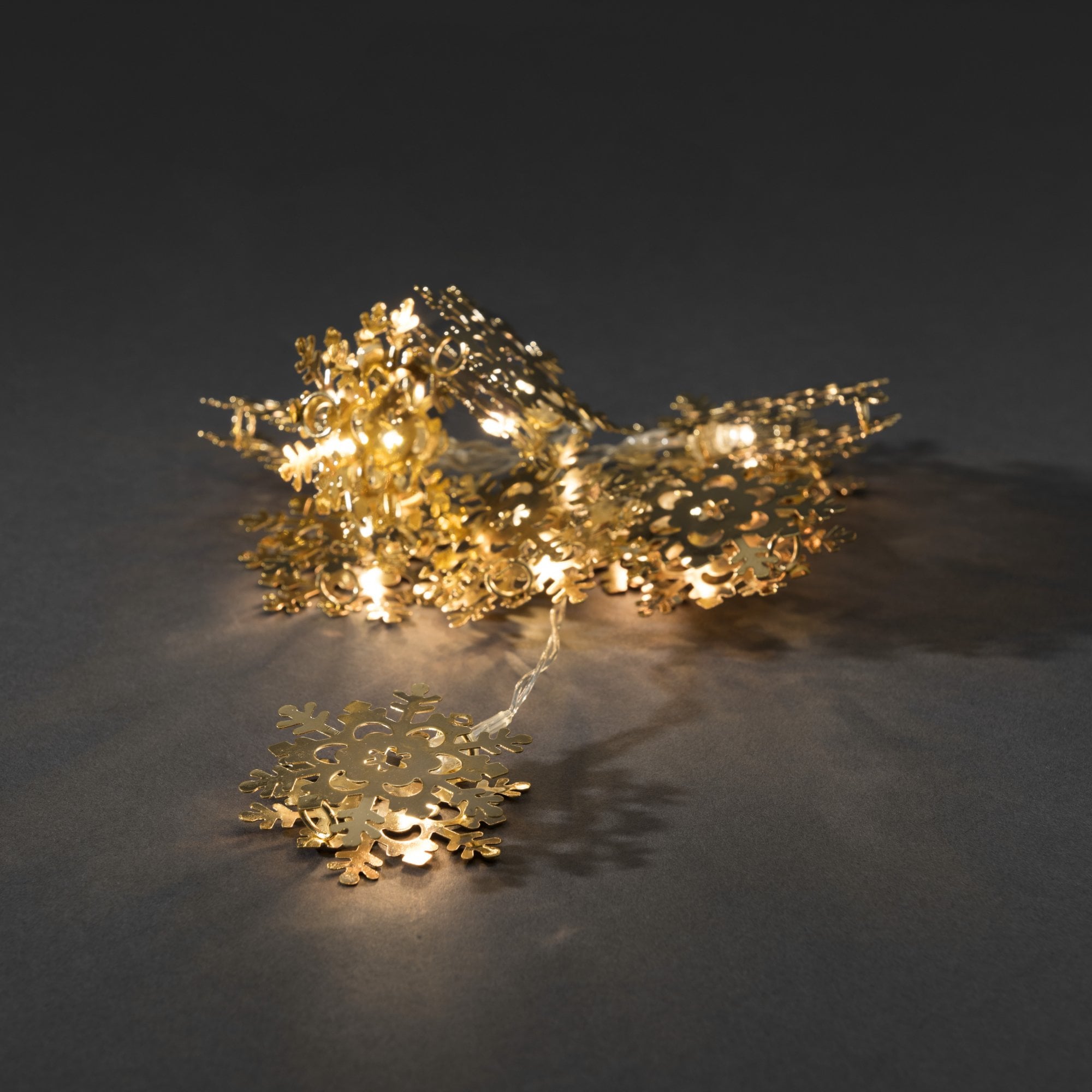 Konstsmide Festoon 0.9m Decorative Light Set - 10 LED Snowflakes - Gold - Battery Operated