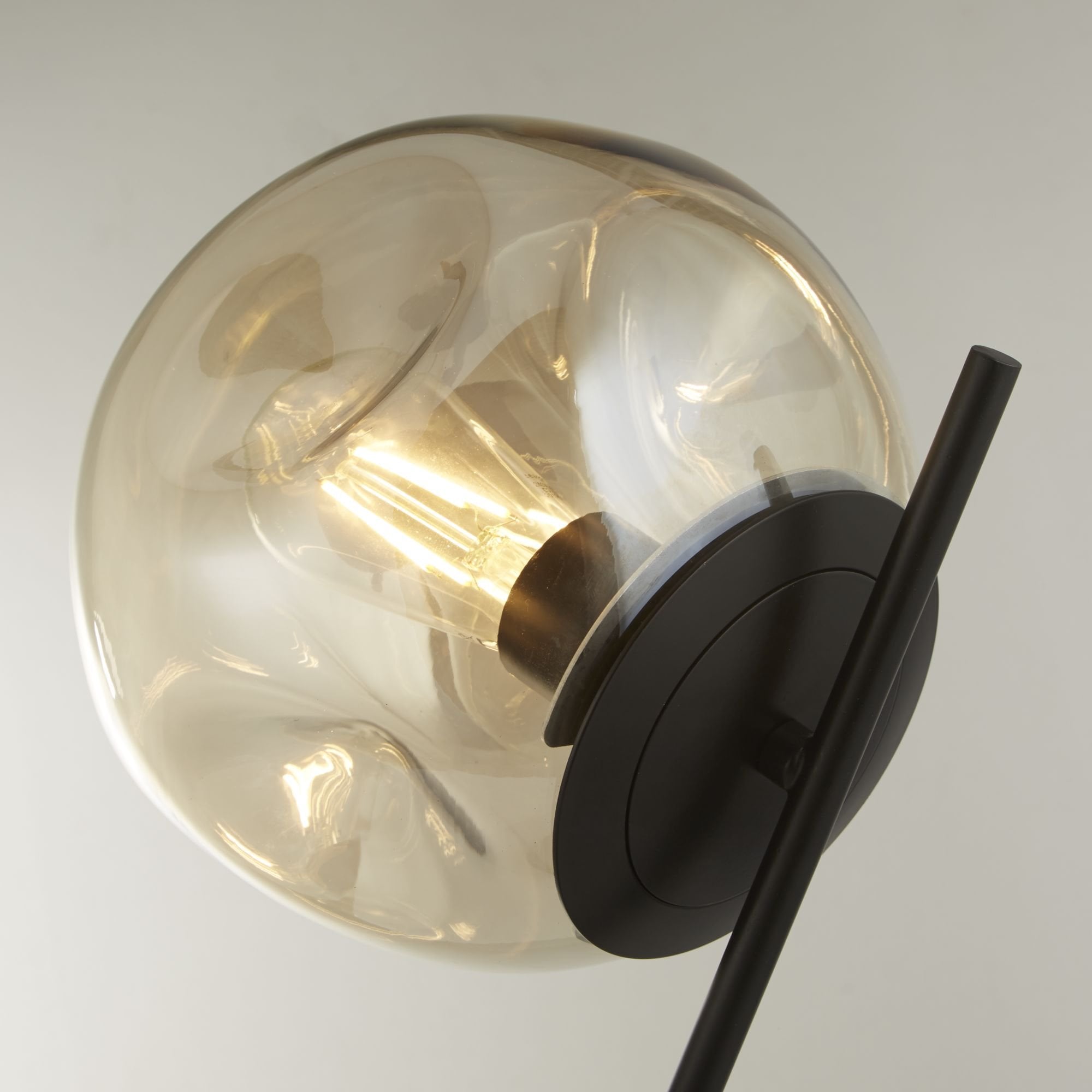 Searchlight Phoebe Table Lamp - Black Metal & Champagne Phoebeed Glass