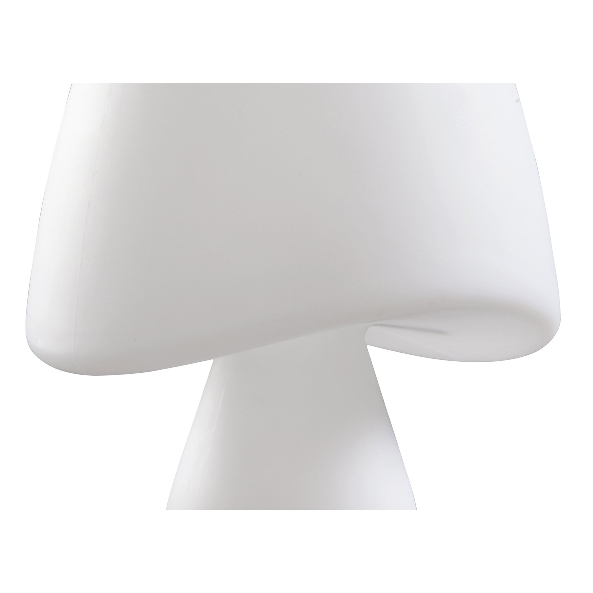 Mantra Cool 2 Light Table Lamp Indoor White