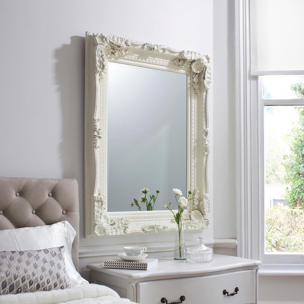 Mura Collier Medium Rectangle Wall Mirror - French White