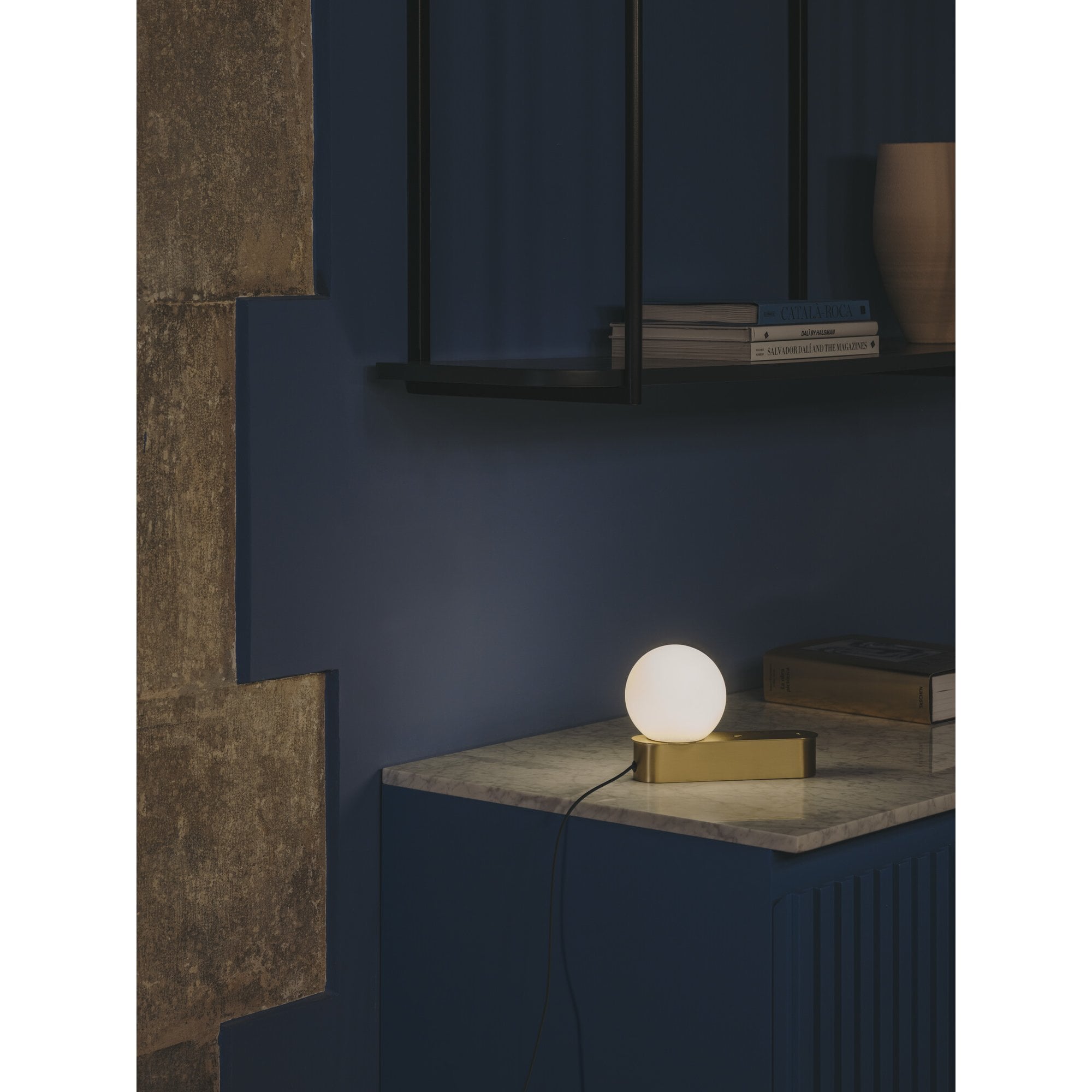 LedsC4 Perlina Table Lamp - Matte Gold