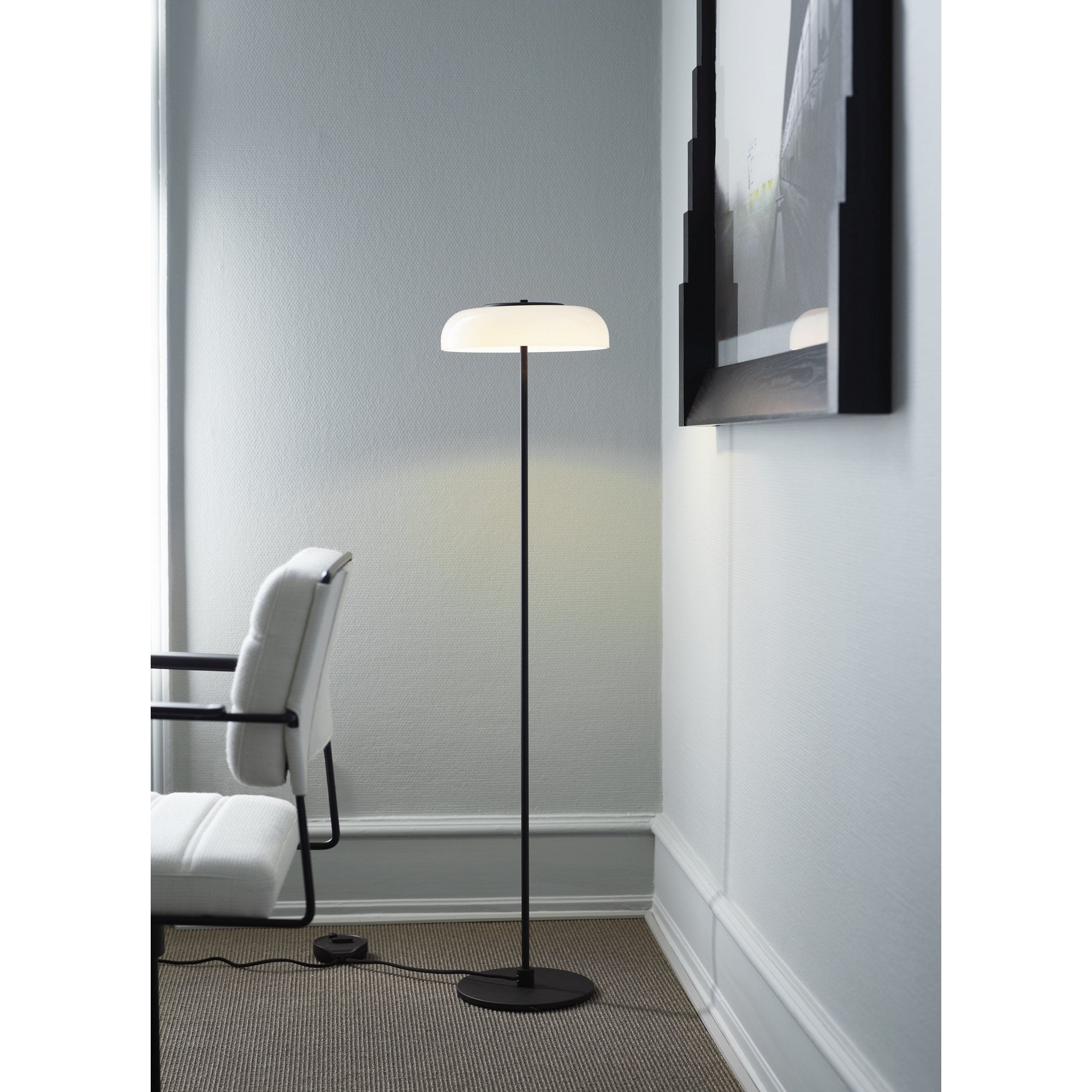 Nuura Blossi Floor Lamp - Black & Opal Glass