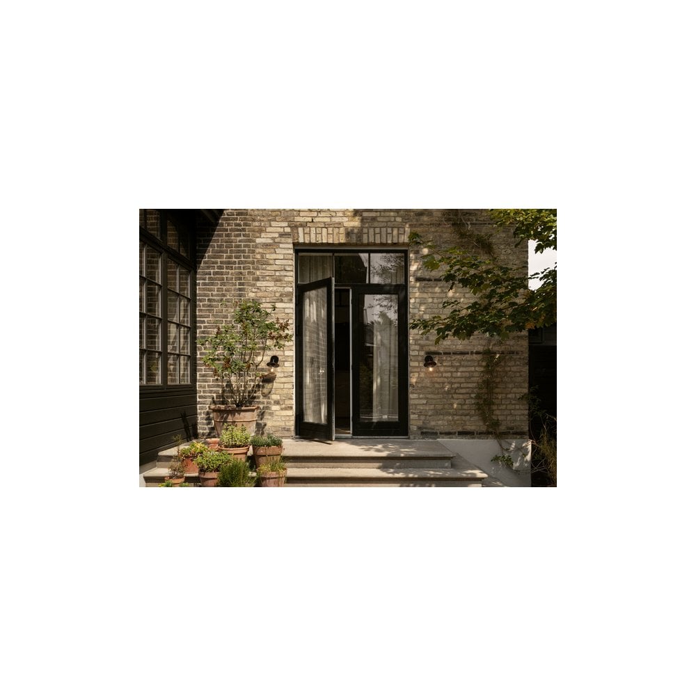 Nuura Liila Outdoor Wall Light - Black & Optic Clear Glass